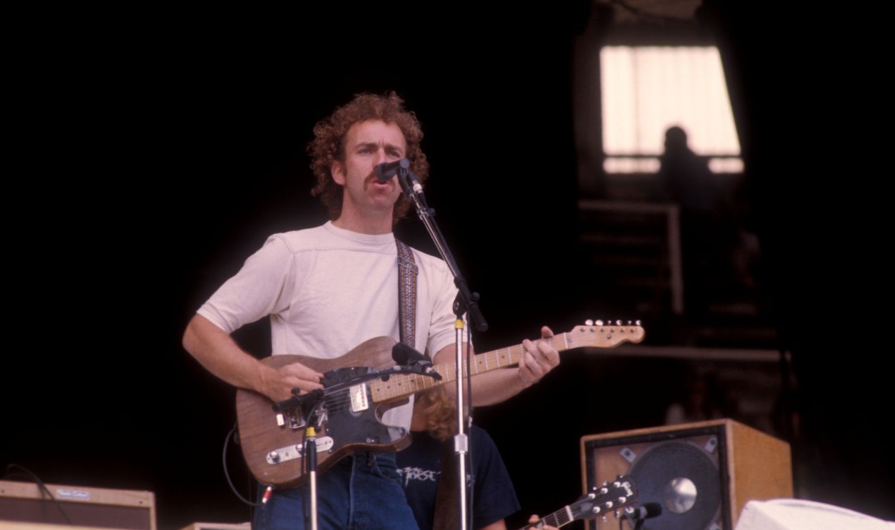 (MANDATORY CREDIT Watal Asanuma/Shinko Music/Getty Images) Bernie Leadon of US band the Eagles performs at Wembley Stadium 'Mid Summer Festival' in London, UK, 21st June 1975.
