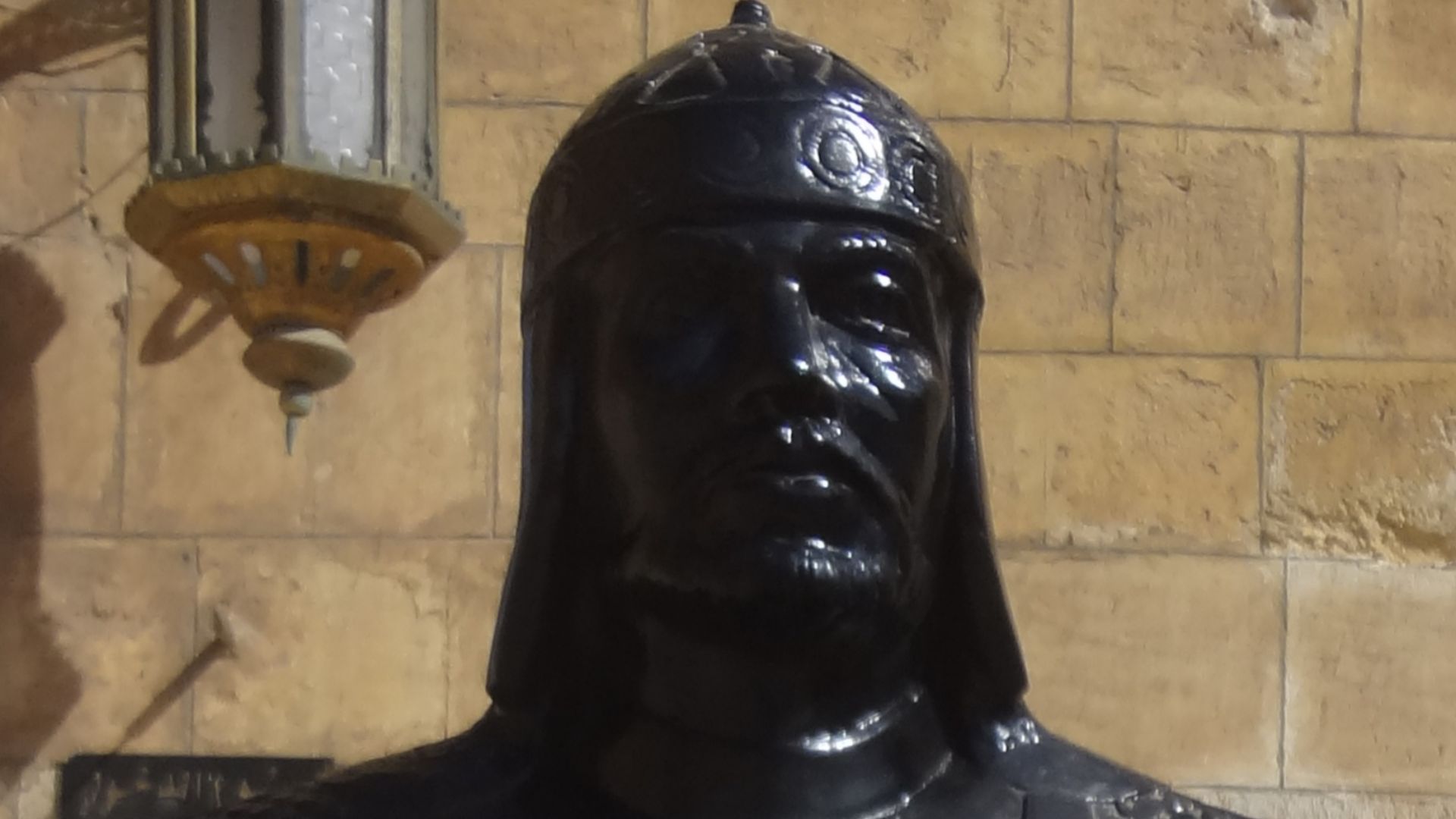 Bronze bust of Sultan Baybars in Cairo, at the National Military Museum