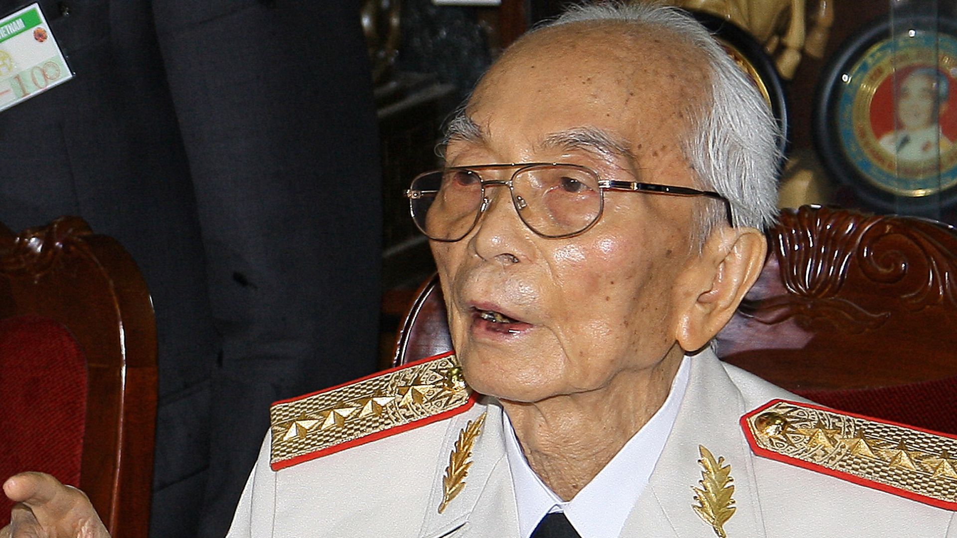 General en:Vo Nguyen Giap in 2008.