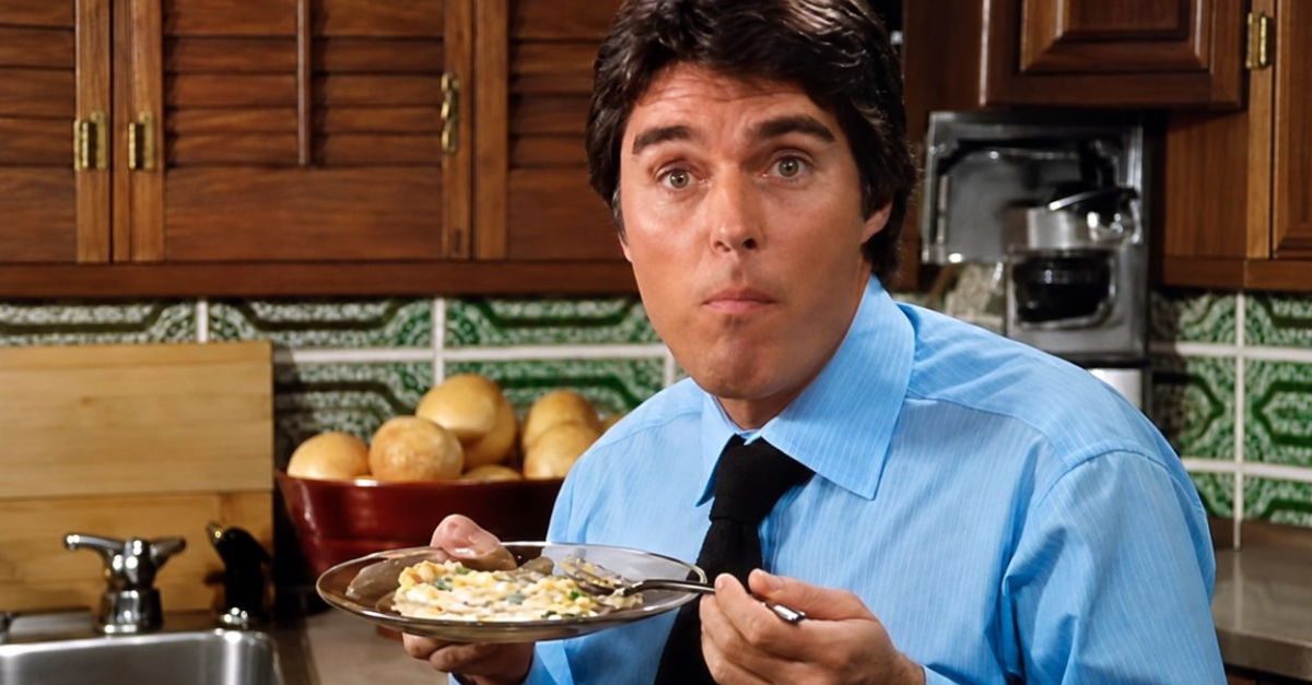 Inside-the-Shell Egg Scrambler Commercial