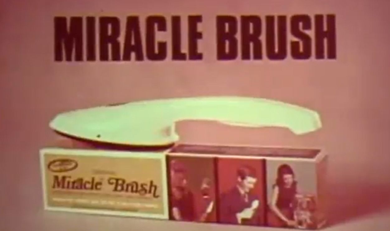 Screenshot from K-Tel Miracle Brush ad
