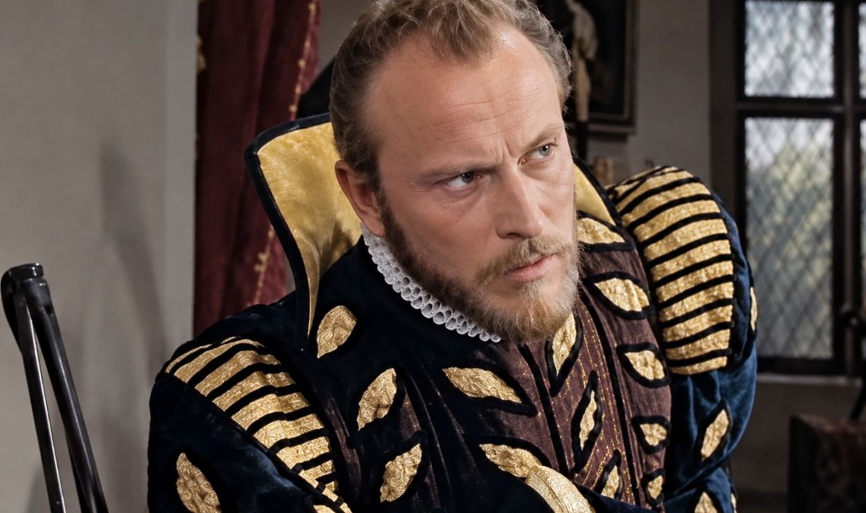 Screenshot from La Reine Margot, Lux Film   (1954)  