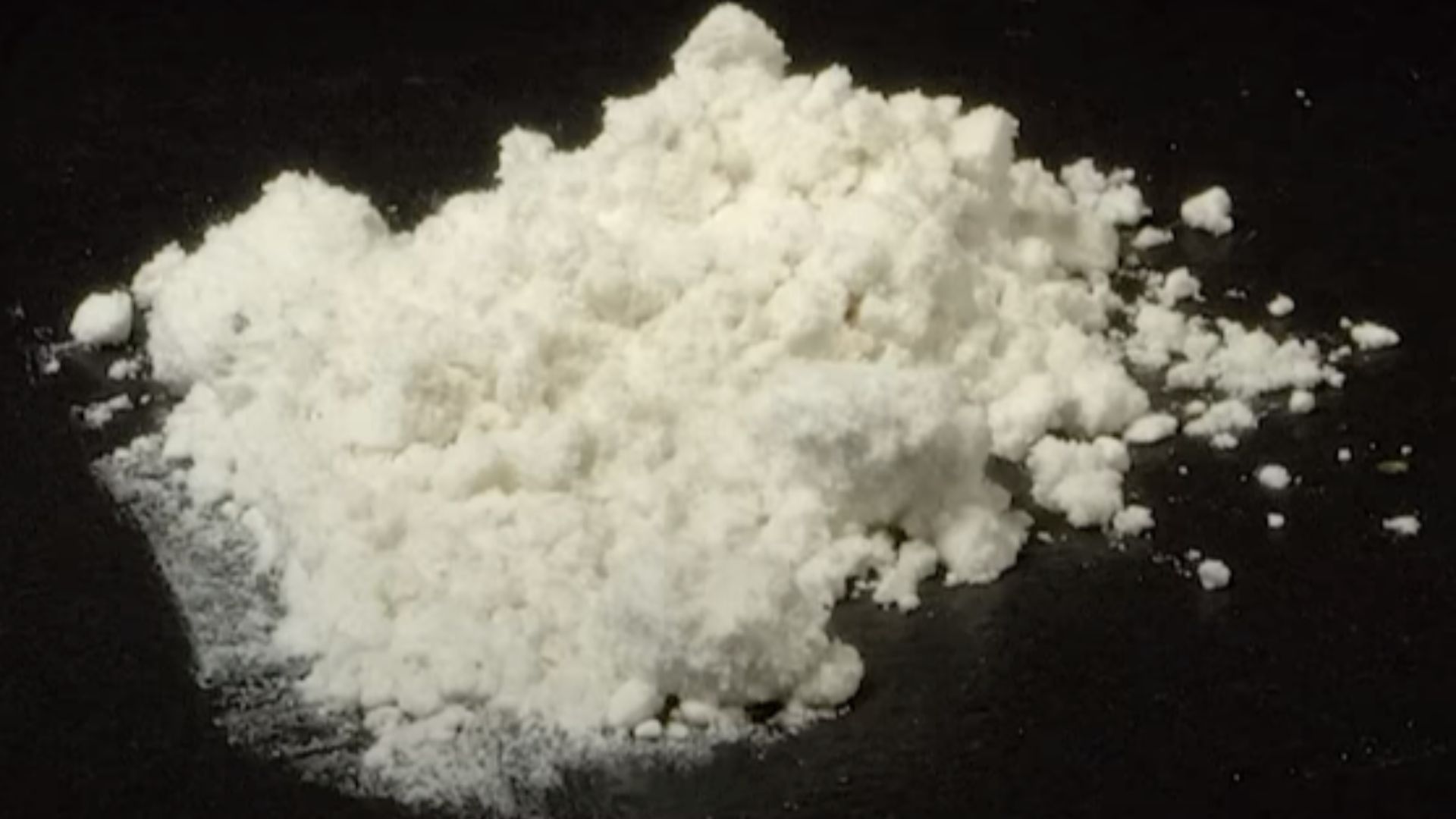 Mercury thiocyanate powder