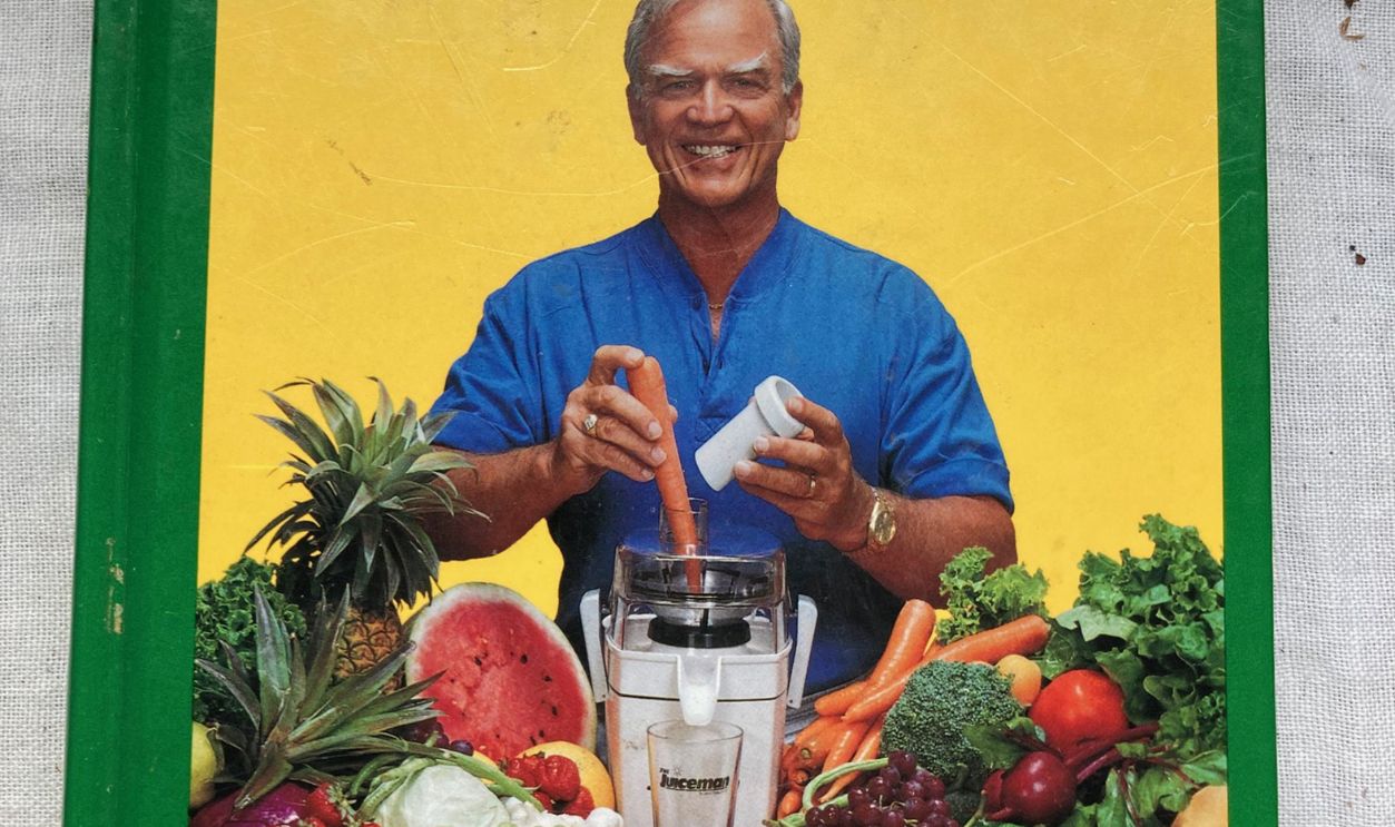Book: The Juiceman's Power Of Juicing by author Jay Kordich 