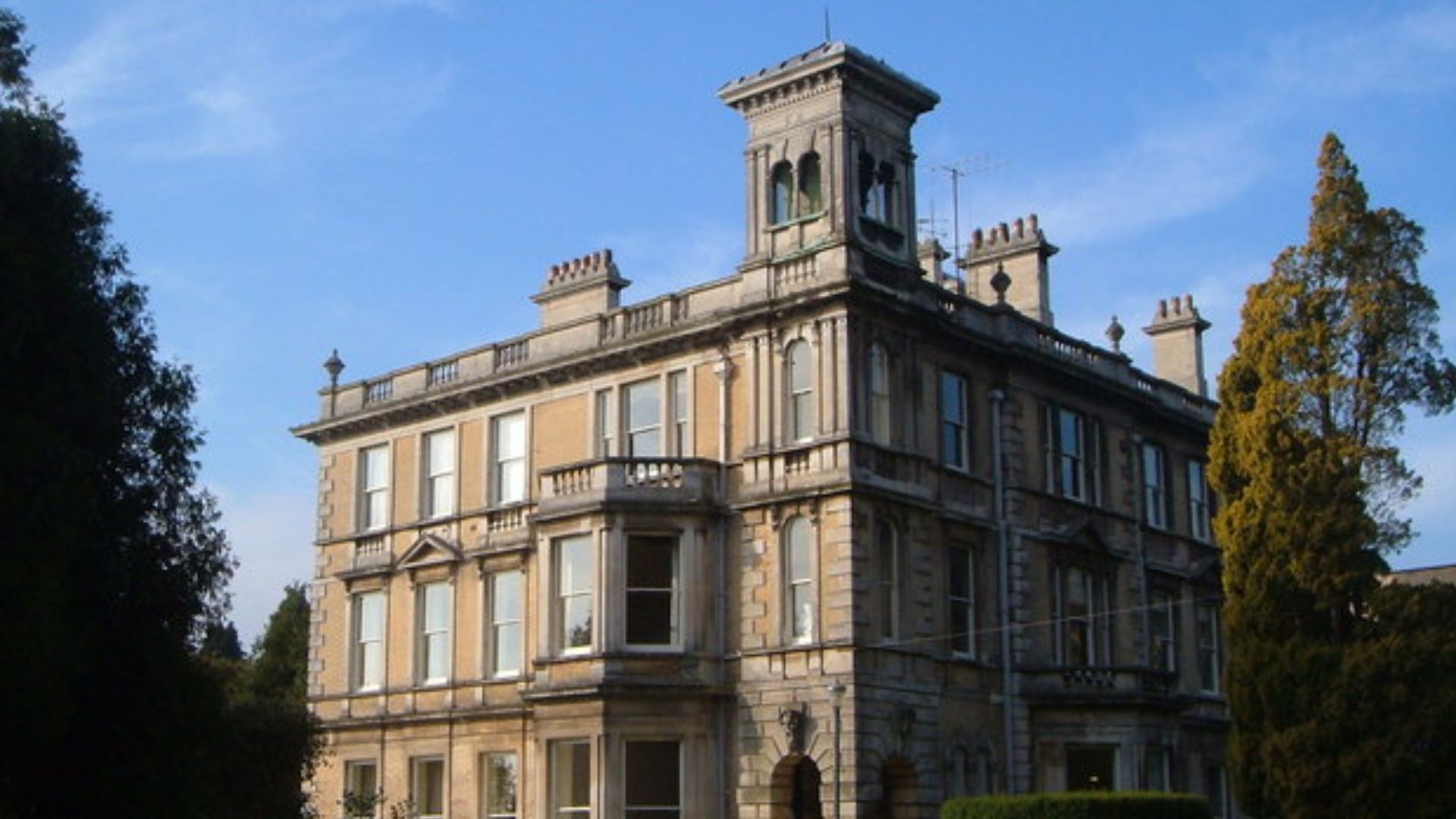 Reed Hall This 1867 building in an Italianate style is now part of the University of Exeter.