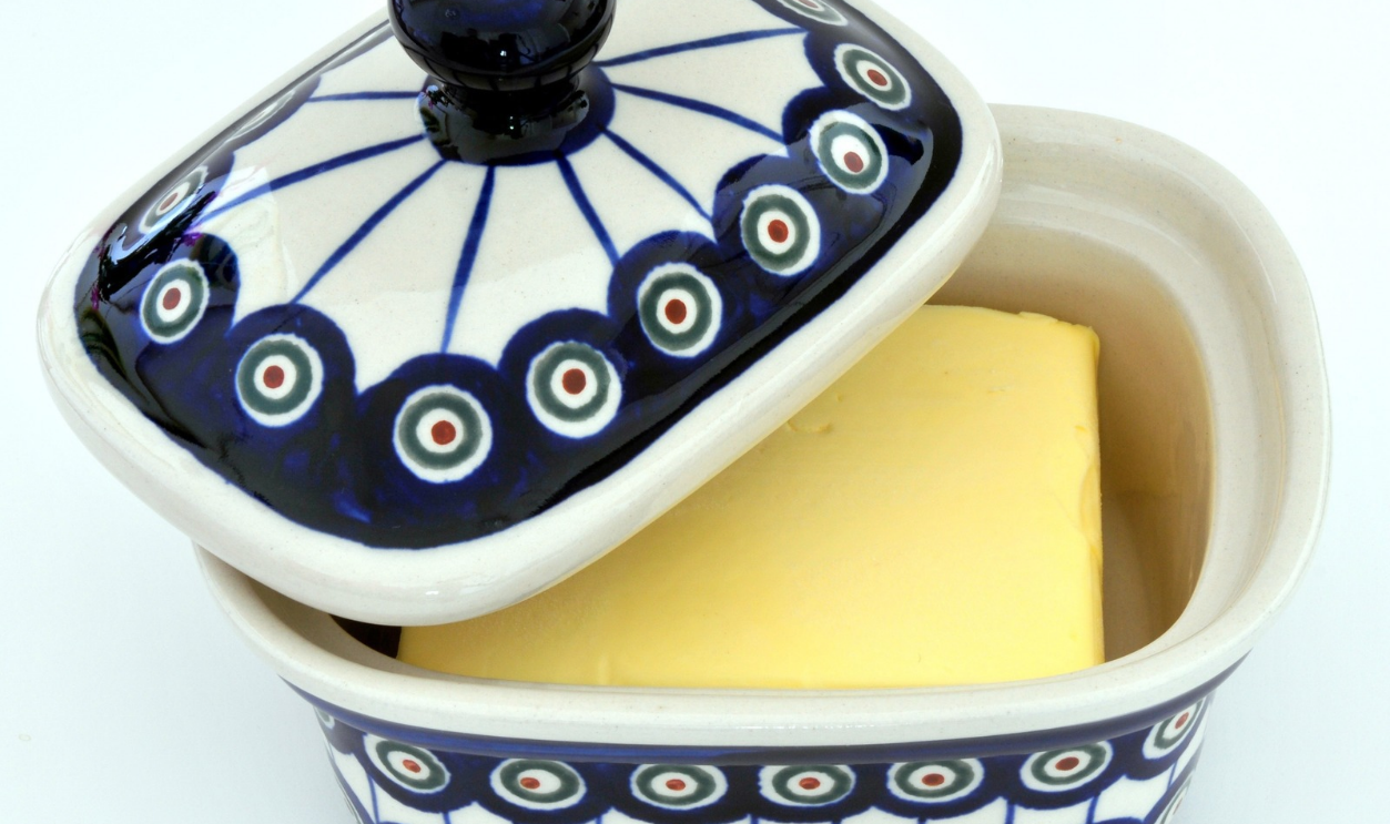 Butter dish made of Bunzlau pottery