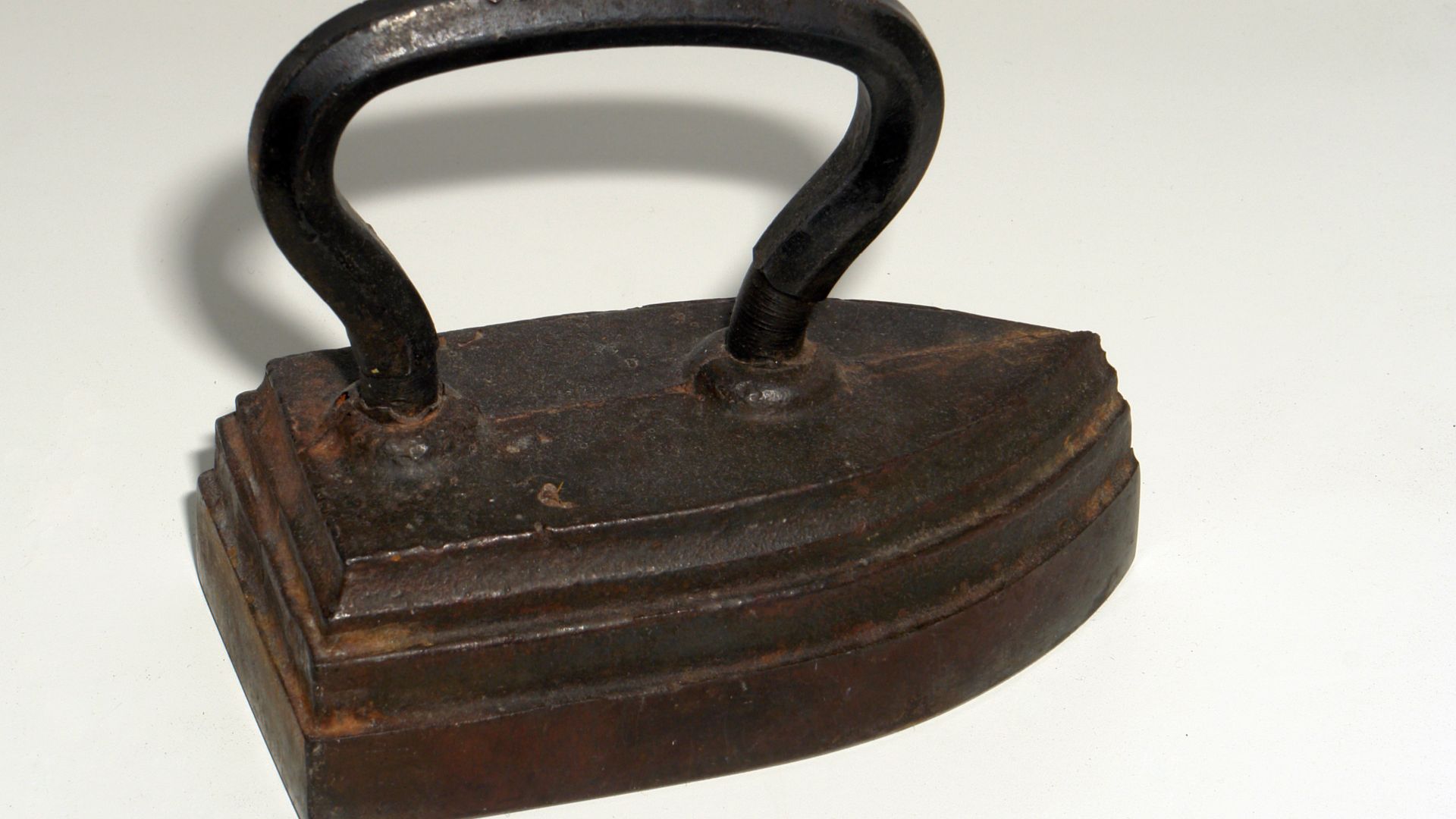 Old iron heater