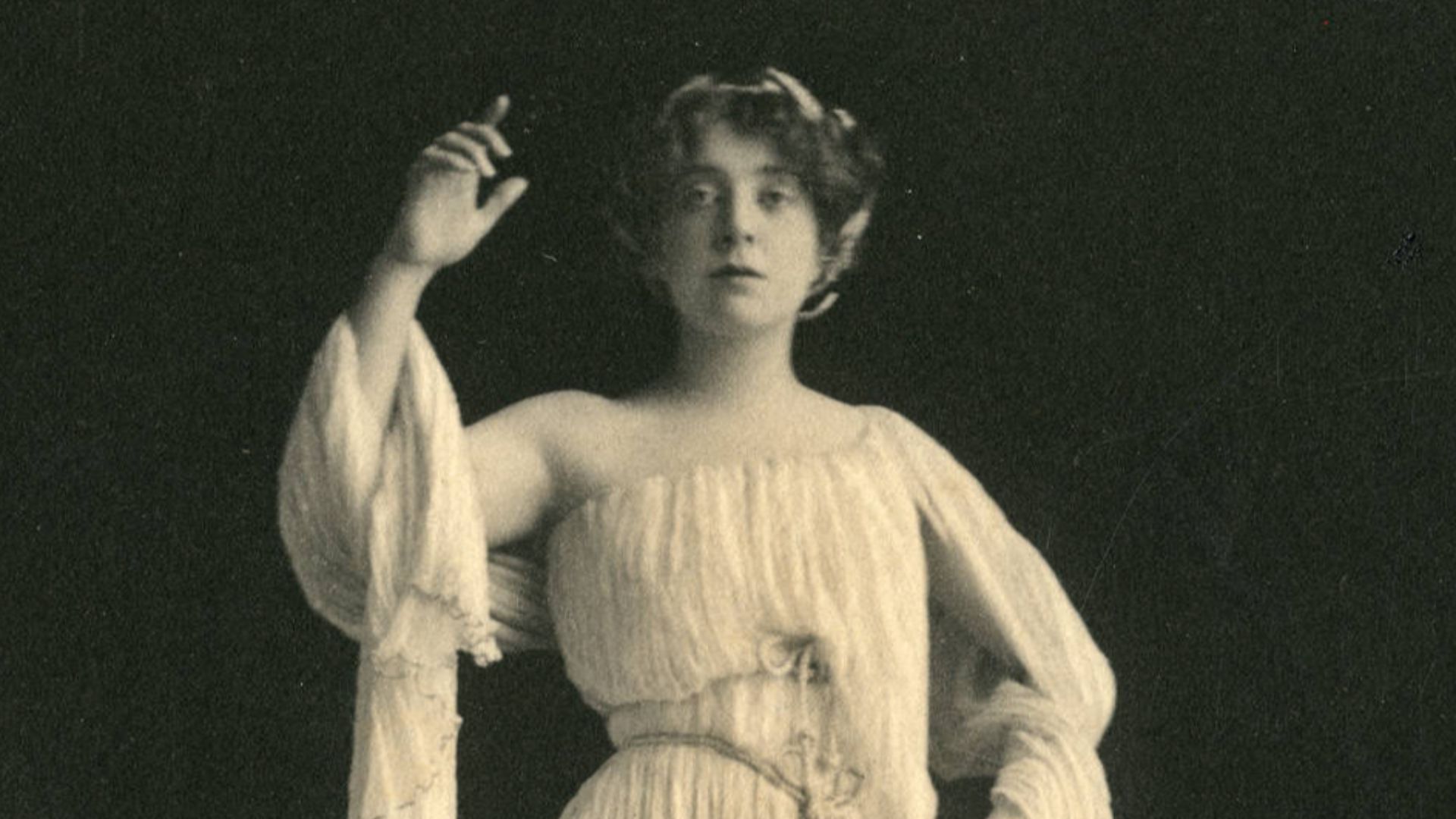 Olga Nethersole, stage actress
Subjects: actresses