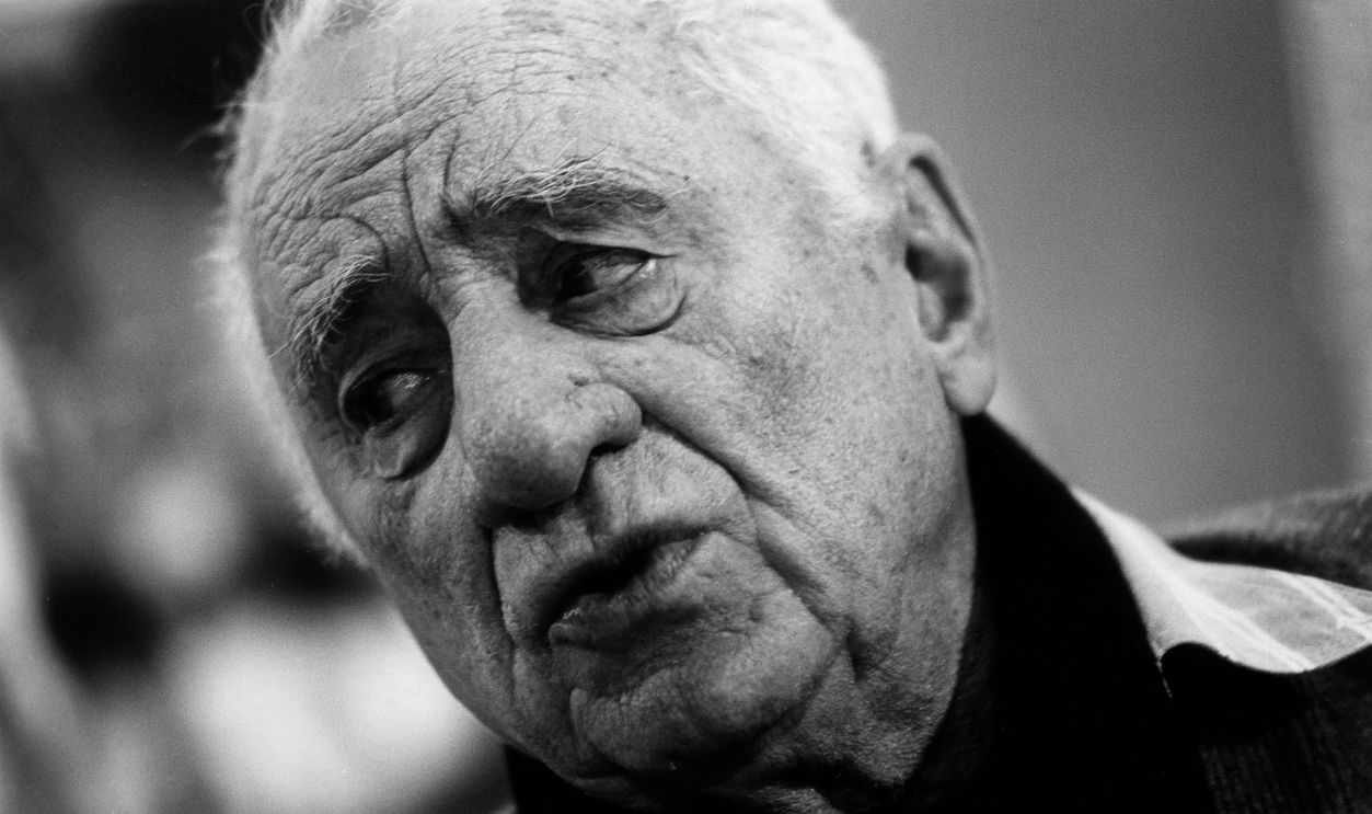 (GERMANY OUT) Kazan, Elia *07.09.1909-28.09.2003+Director, Writer, USAThree-time Oscar winner- at the Berlin International Film Festival- February 1996 (Photo by Esch-Kenkel/ullstein bild via Getty Images)