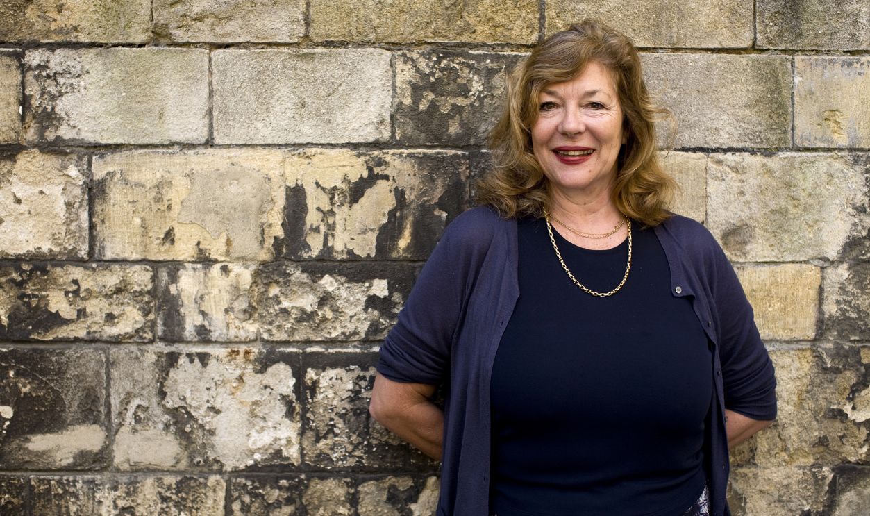OXFORD, UNITED KINGDOM - MARCH 31: Carol Drinkwater ,writer and actress, attends Day 3 of the Sunday Times Oxford Literary Festival on March 29, 2009 in Oxford, England.