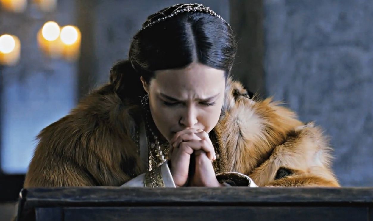 Screenshot from The Crown of the Kings (2018-2024)