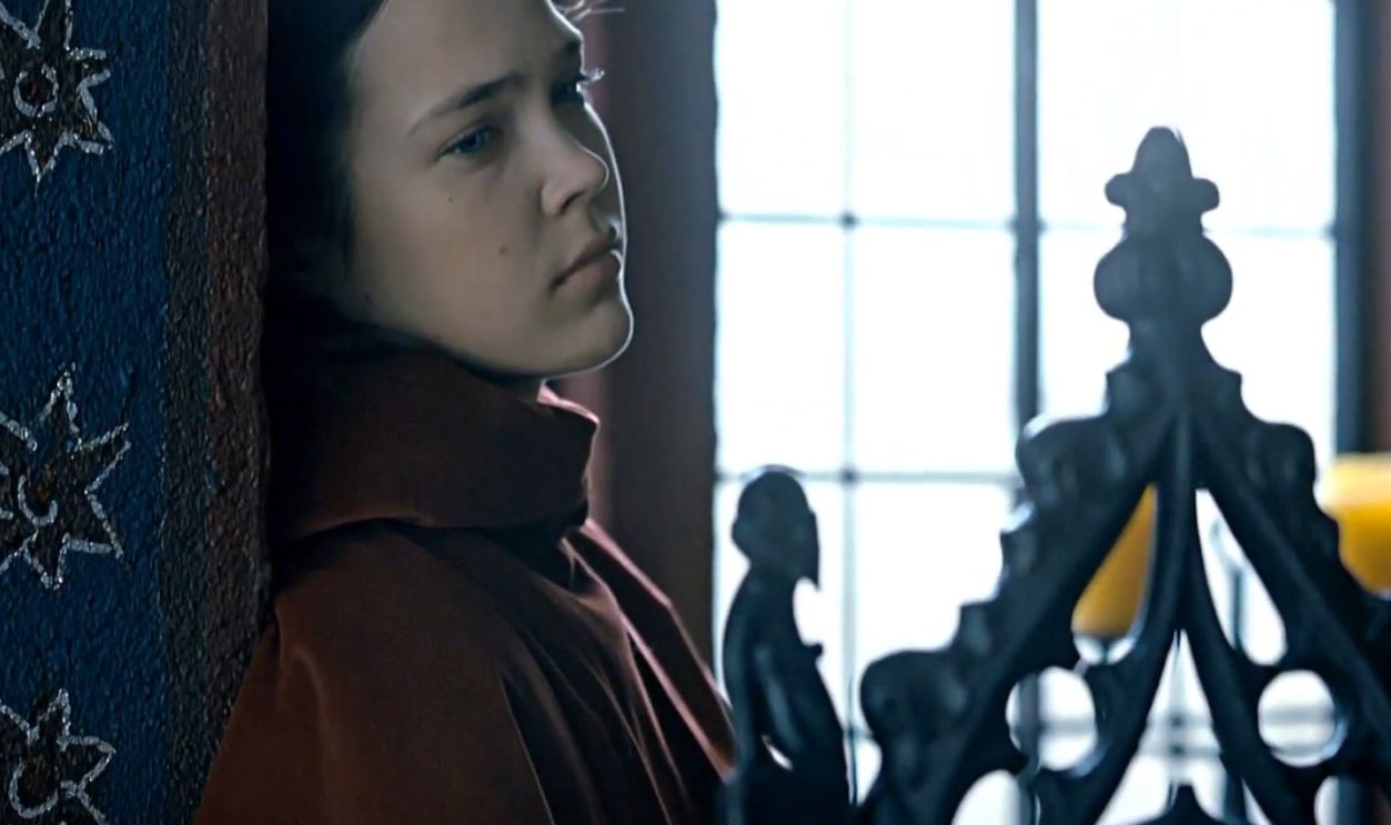 Screenshot from The Crown of the Kings (2018-2024)