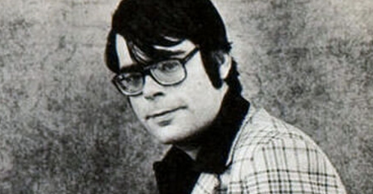 Black and white Portrait photograph of Stephen King