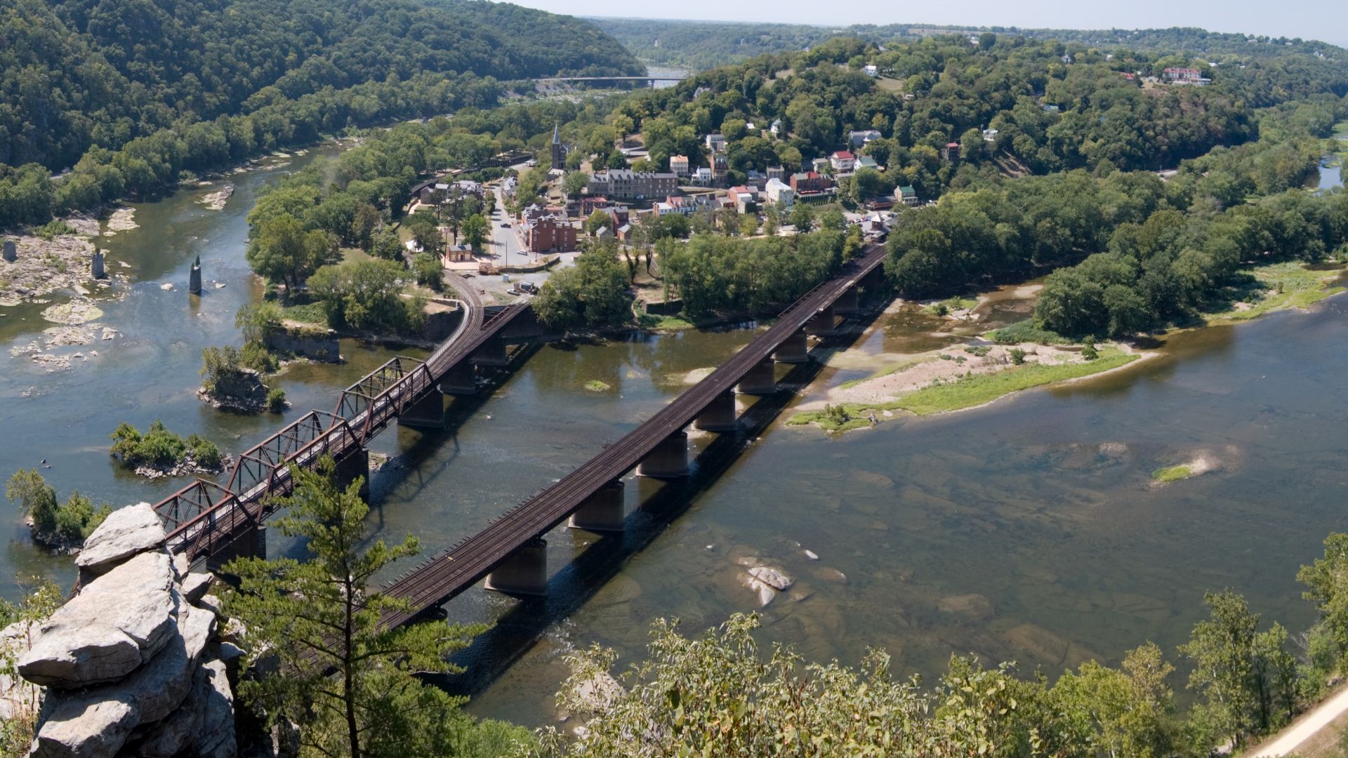 Panoramic view of Harpers Ferry from Maryland Heights, with the Shenandoah (left) and Potomac (right) rivers. (This is a cropped version, excluding the non-rectangular border which resulted from stitching.)