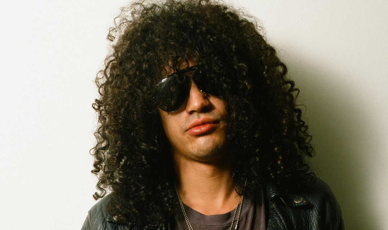 Guns N' Roses, photo shoot at Roppongi Prince Hotel in Tokyo, Japan, December 1988. Slash (guitar)