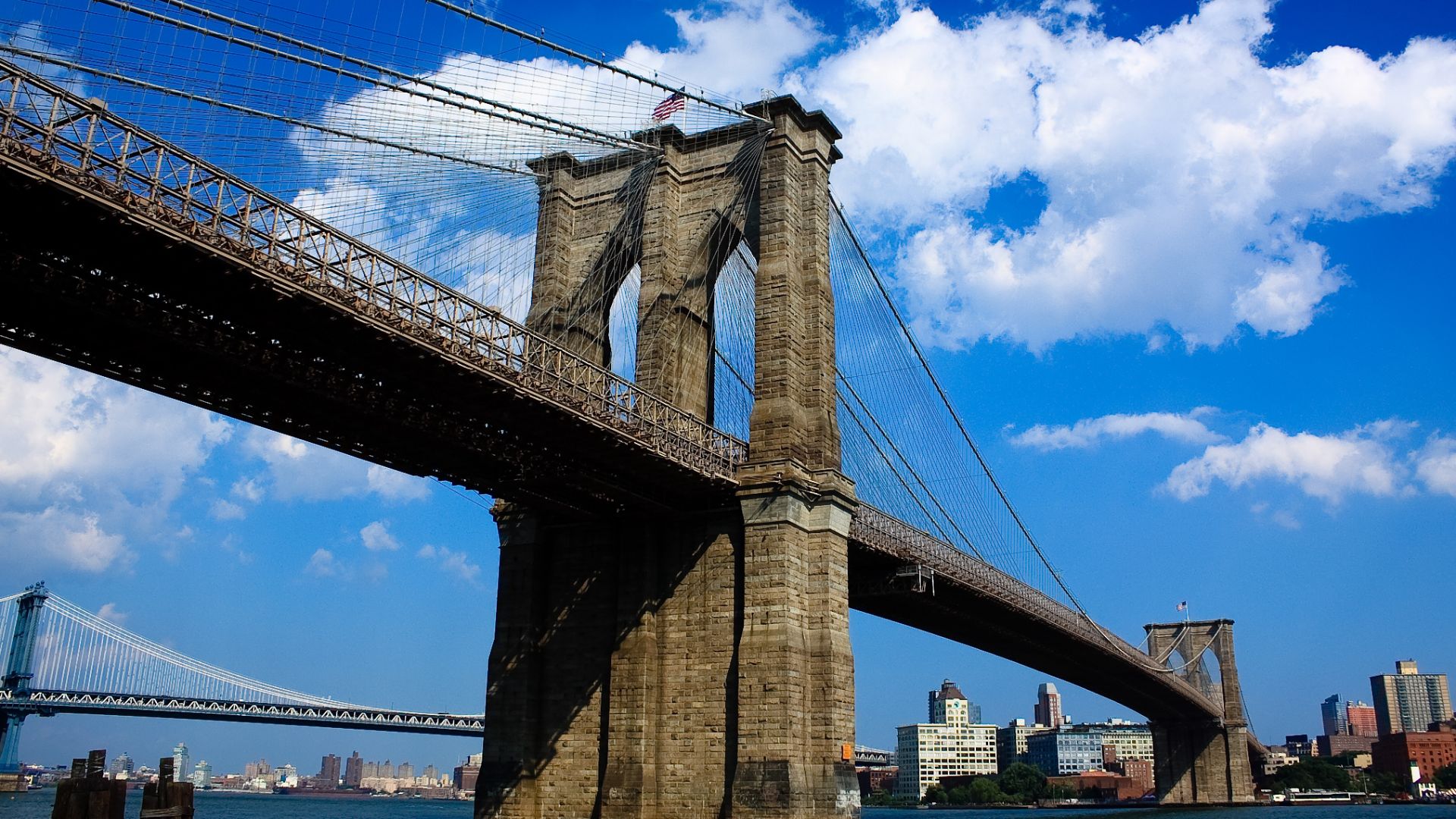 The view of Brooklyn Bridge from Manhattan