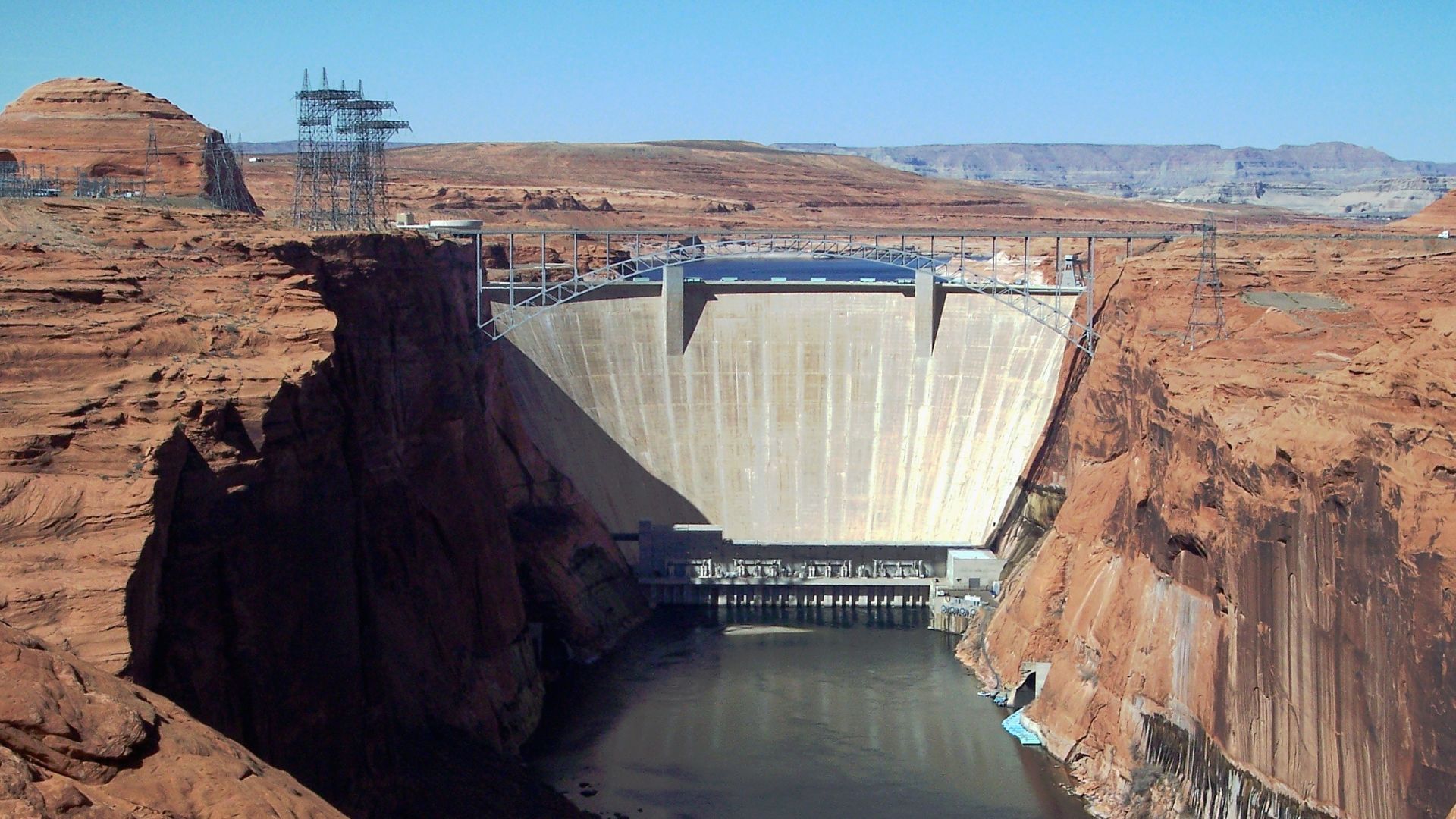 Glen Canyon Dam, substation (left) and bridge (in front of the dam) as seen from the south, near Page, Arizona, USA