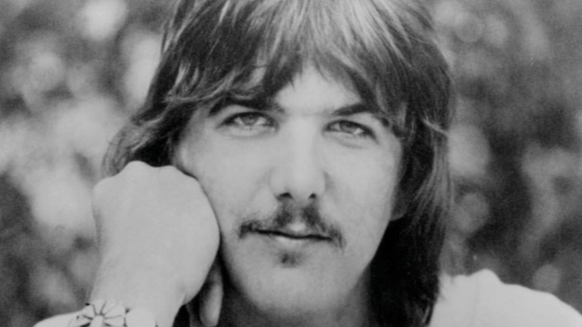 Publicity portrait of Gram Parsons for Reprise Records