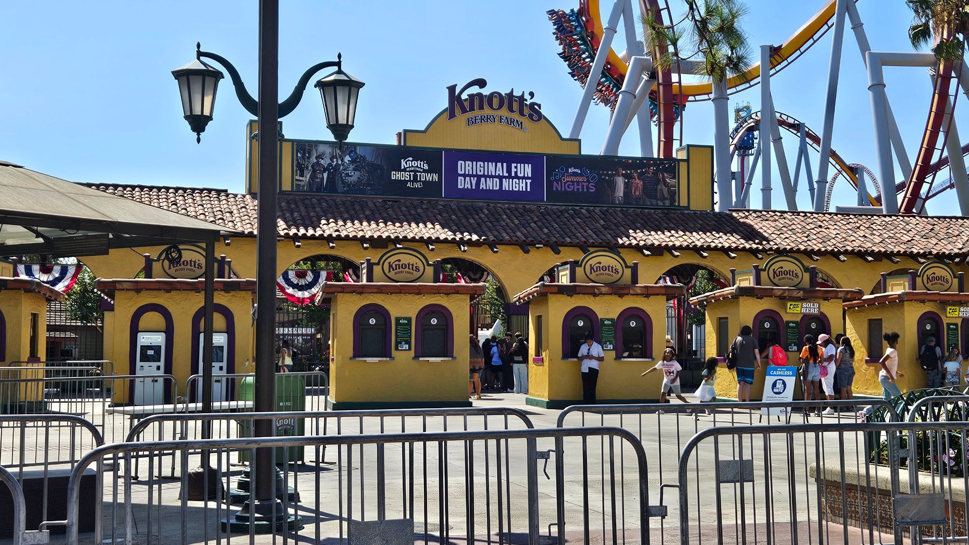 Knott's Berry Farm, August 8 2025, 3:28 pm