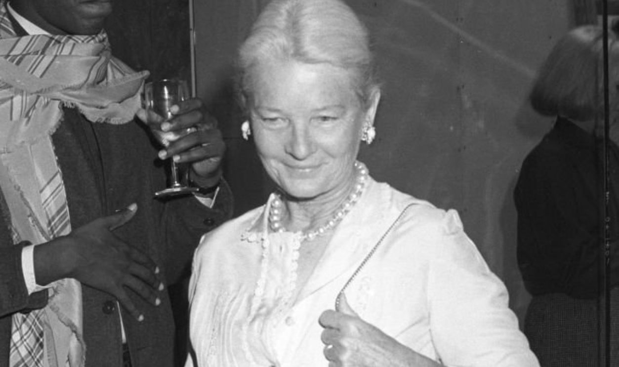 Socialite C.Z. Guest at the opening of the Emanuel Ungaro boutique on Madison Avenue in New York..Article title: U never had it so good 