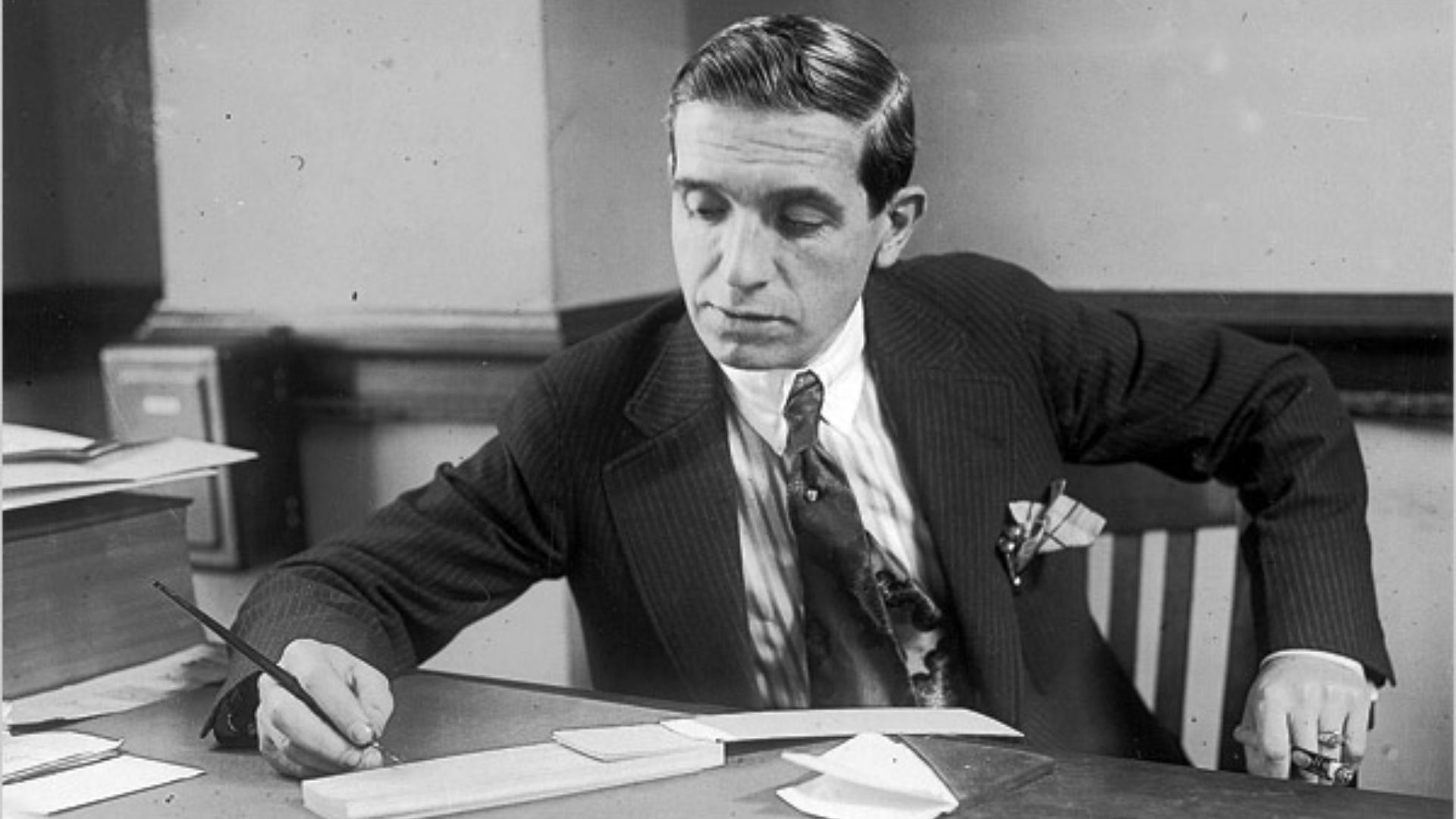 Charles Ponzi (March 3, 1882 – January 18, 1949). Charles Ponzi was a businessman born in Italy who became known as a swindler for his money scheme. His aliases include Charles Ponei, Charles P. Bianchi, Carl and Carlo.