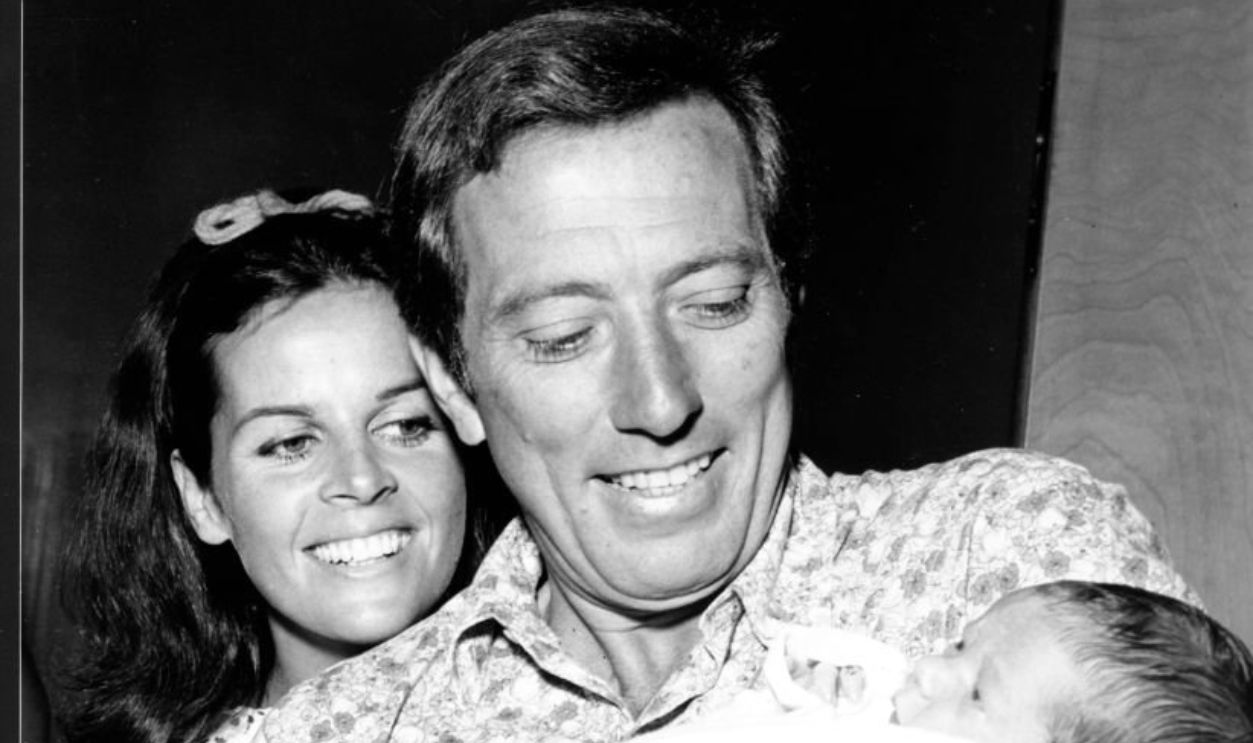 LOS ANGELES - AUGUST 5: Singer Andy Williams and wife Claudine Longet pose with their newborn baby Robert Williams on August 5, 1969 in Los Angeles, California. 