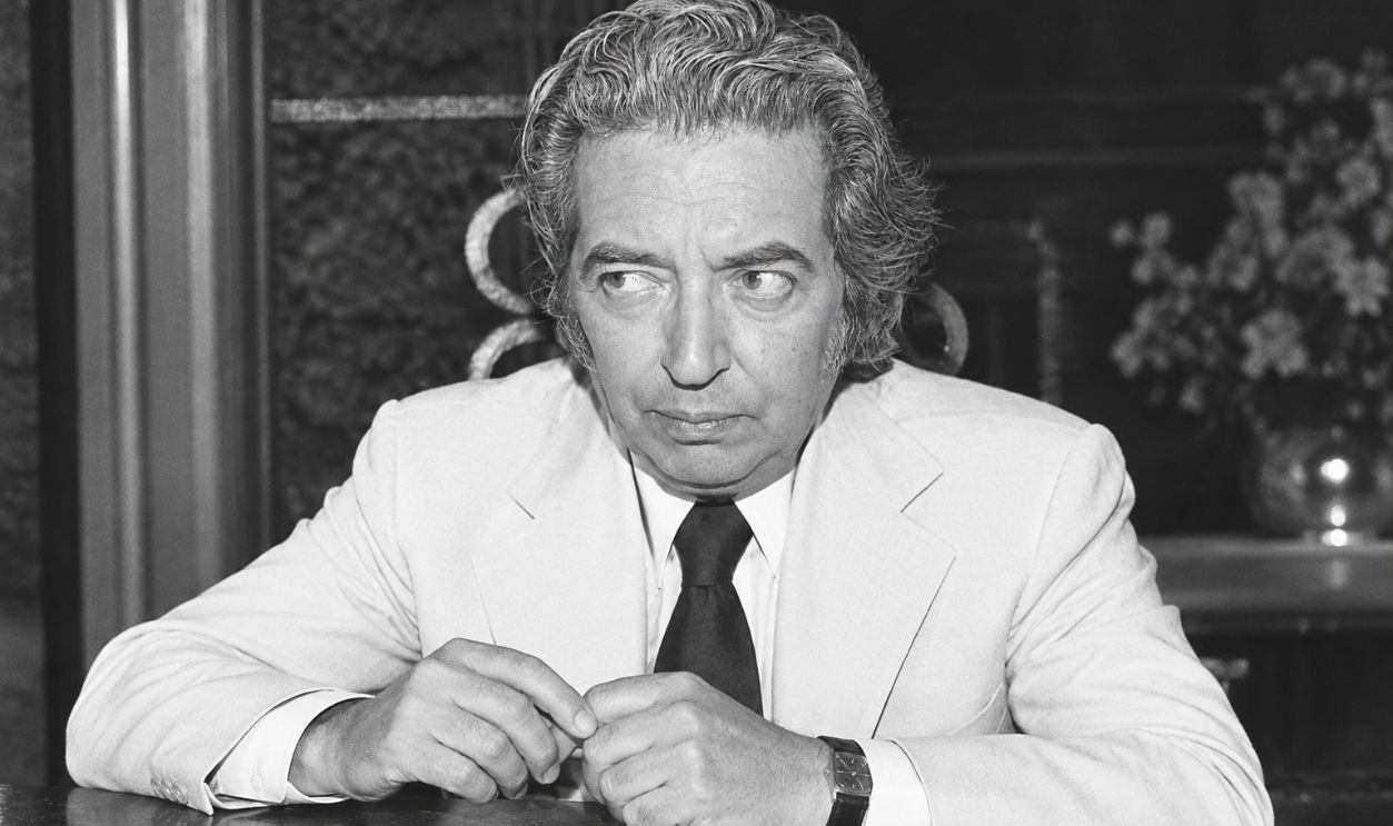 Irving Wallace