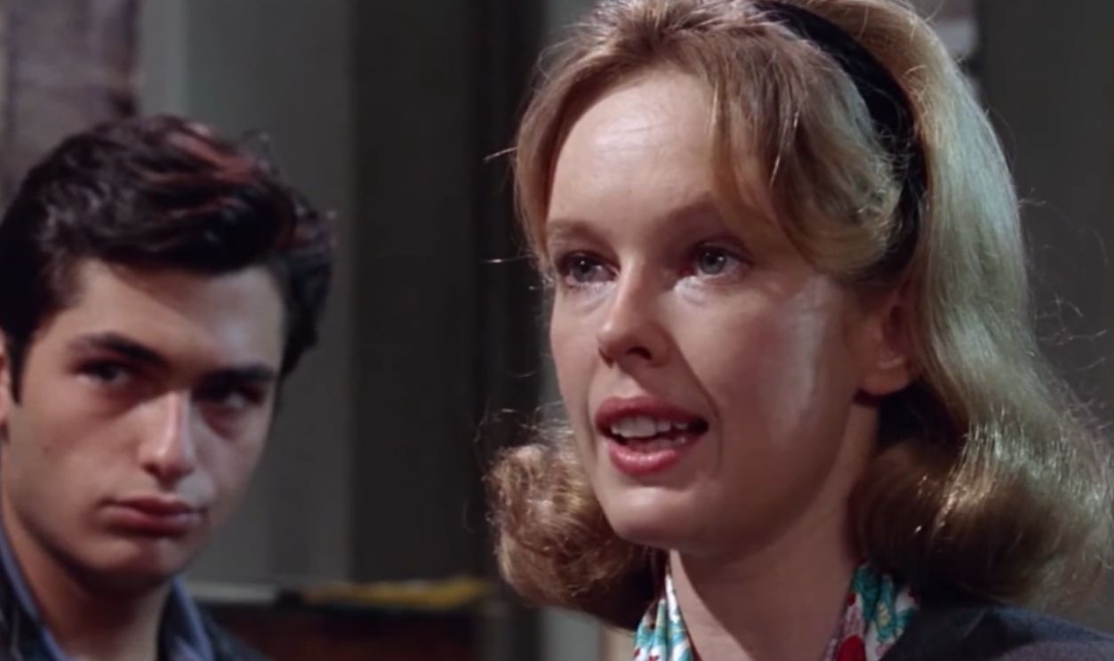 Screenshot from Up the Down Staircase (1967)