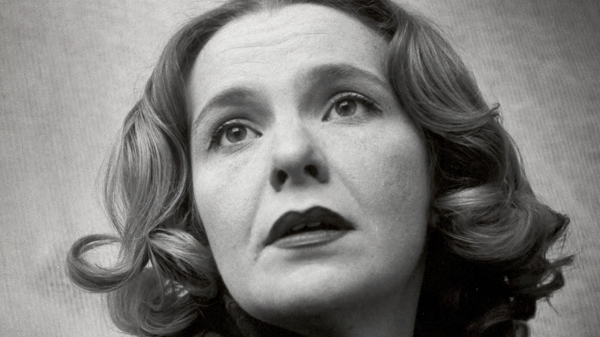 Headshot of Geraldine Page by Roy Schatt