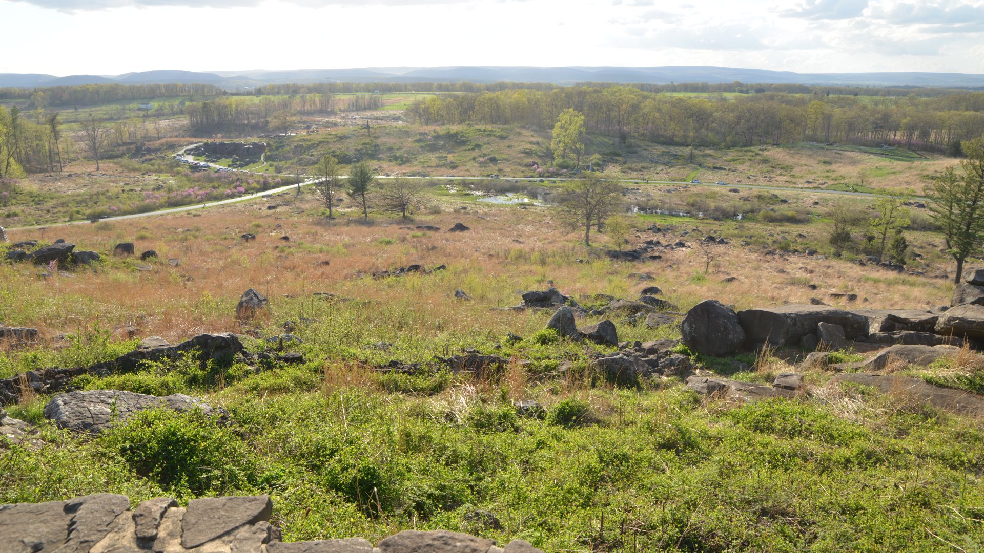 View of Devil's Den from Little Round Top, Gettysburg Battlefield, Pennsylvania, US






This is an image of a place or building that is listed on the National Register of Historic Places in the United States of America. Its reference number is 66000642 
