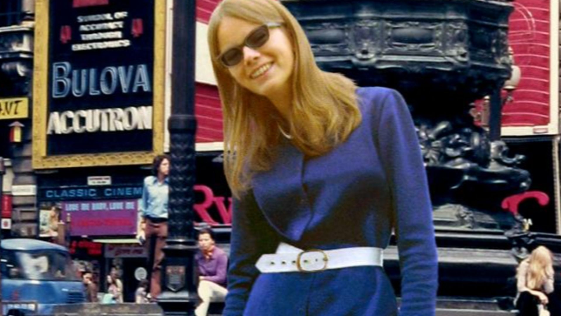 Young woman at at Piccadilly Circus, 1970
