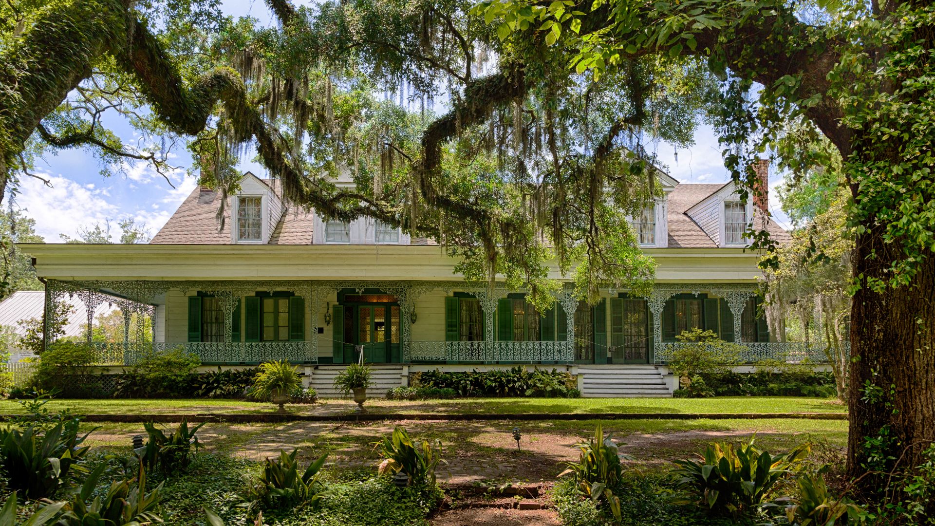 Myrtles Plantation, U.S. Route 61 St. Francisville