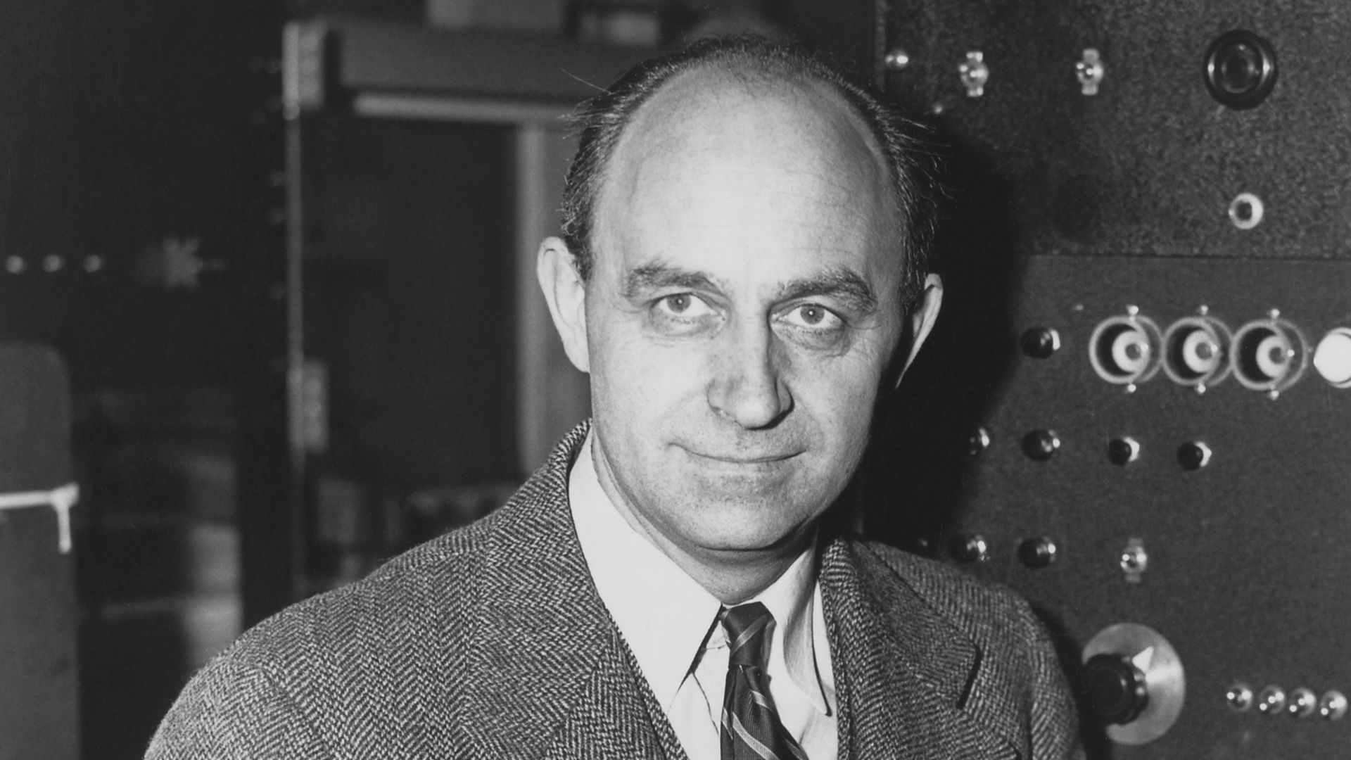 Enrico Fermi, Italian-American physicist, received the 1938 Nobel Prize in physics for identifying new elements and discovering nuclear reactions by his method of nuclear irradiation and bombardment. He was born in Rome, Italy, on September 29, 1901, and 
