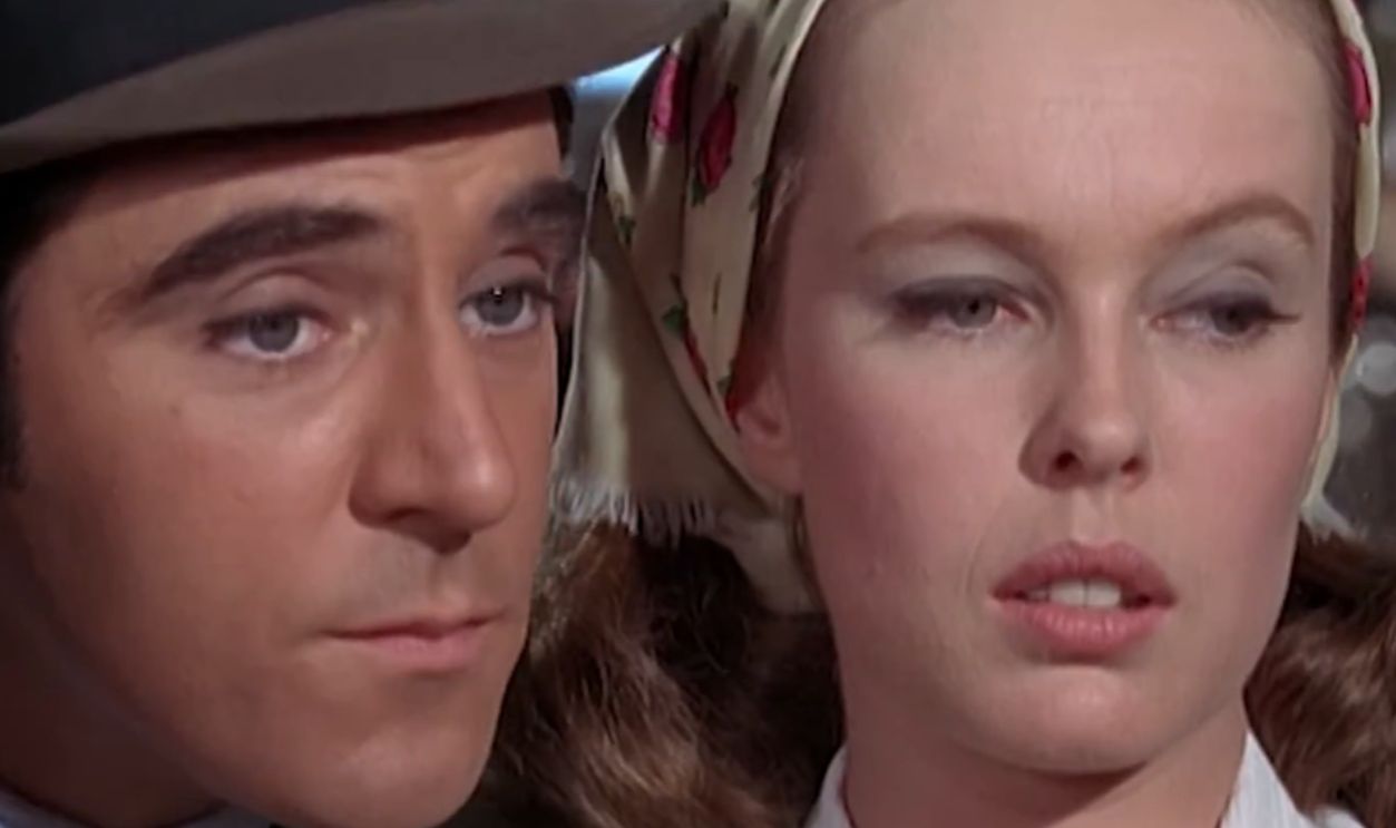 Screenshot from Sweet November (1968)