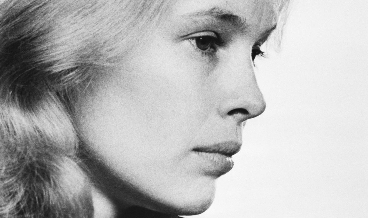 Sandy Dennis
