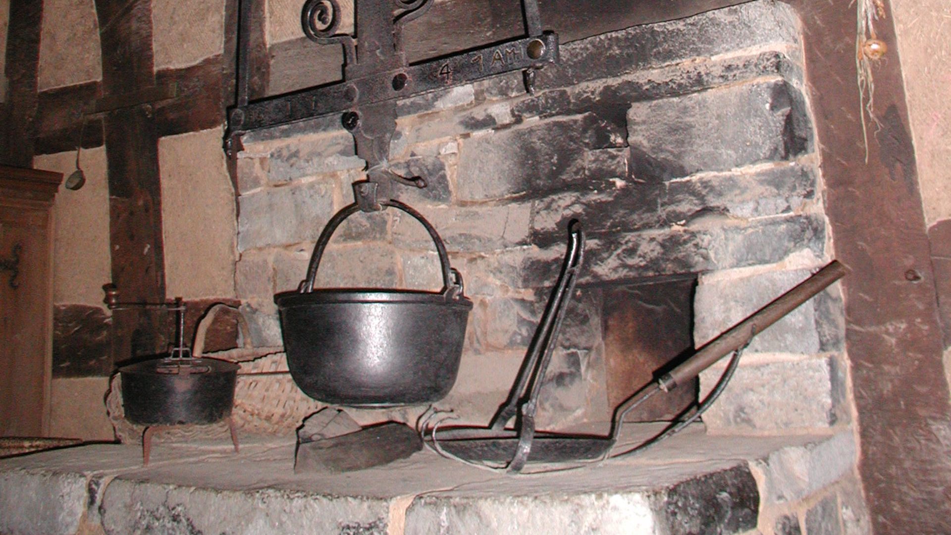 File:RFK-005-Feuerstelle-im-17-Jh.JPG