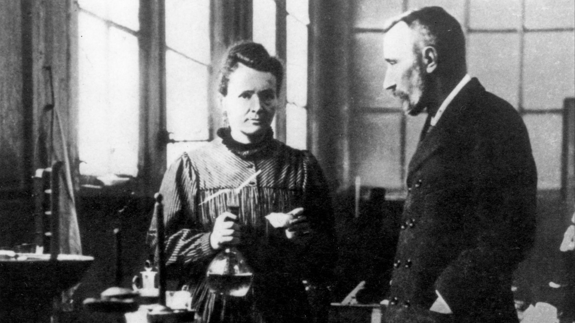 File:Marie and Pierre Curie Converse.jpg
