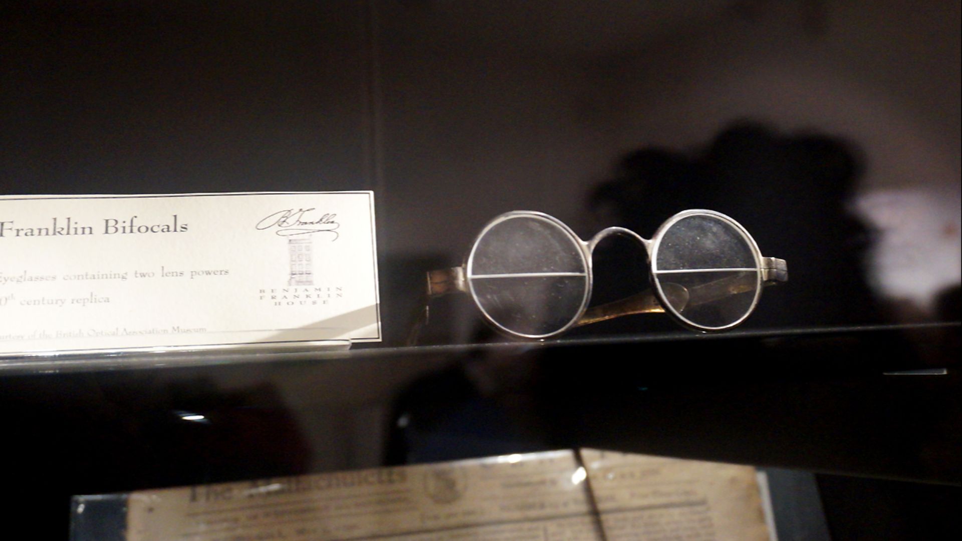 File:Franklin Bifocals Benjamin Franklin House 2015-09-19.jpg