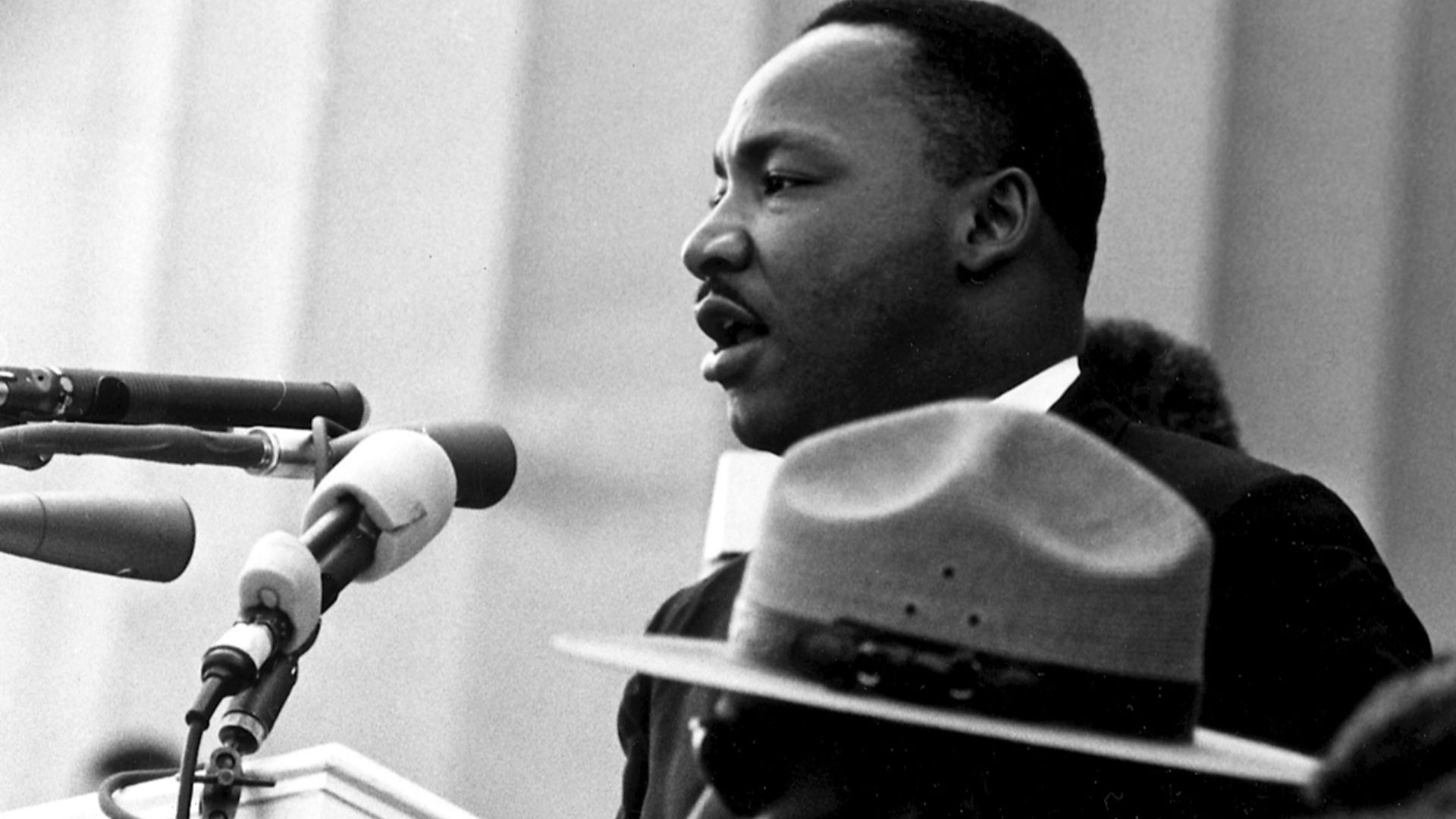 File:Martin Luther King - March on Washington.jpg