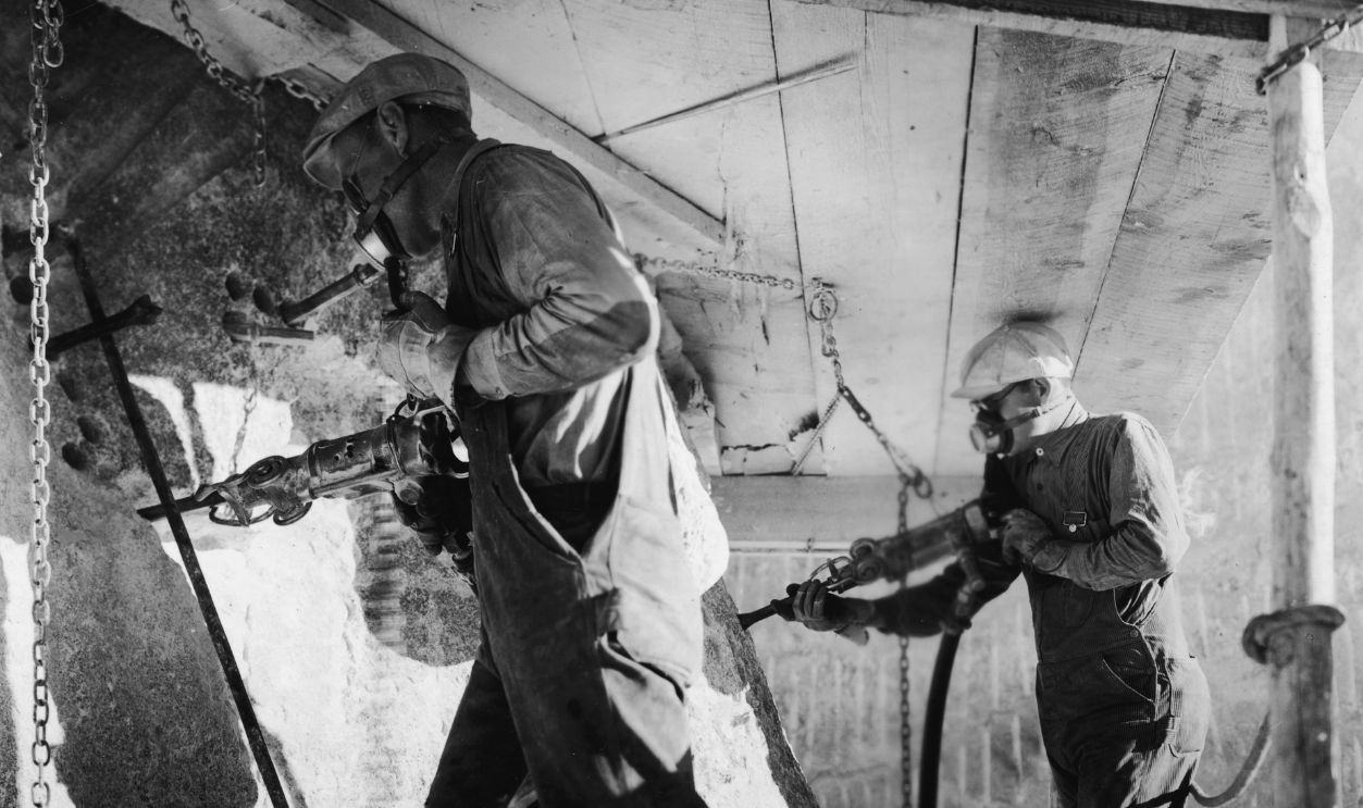 51863852 Mount Rushmore National Memorial 