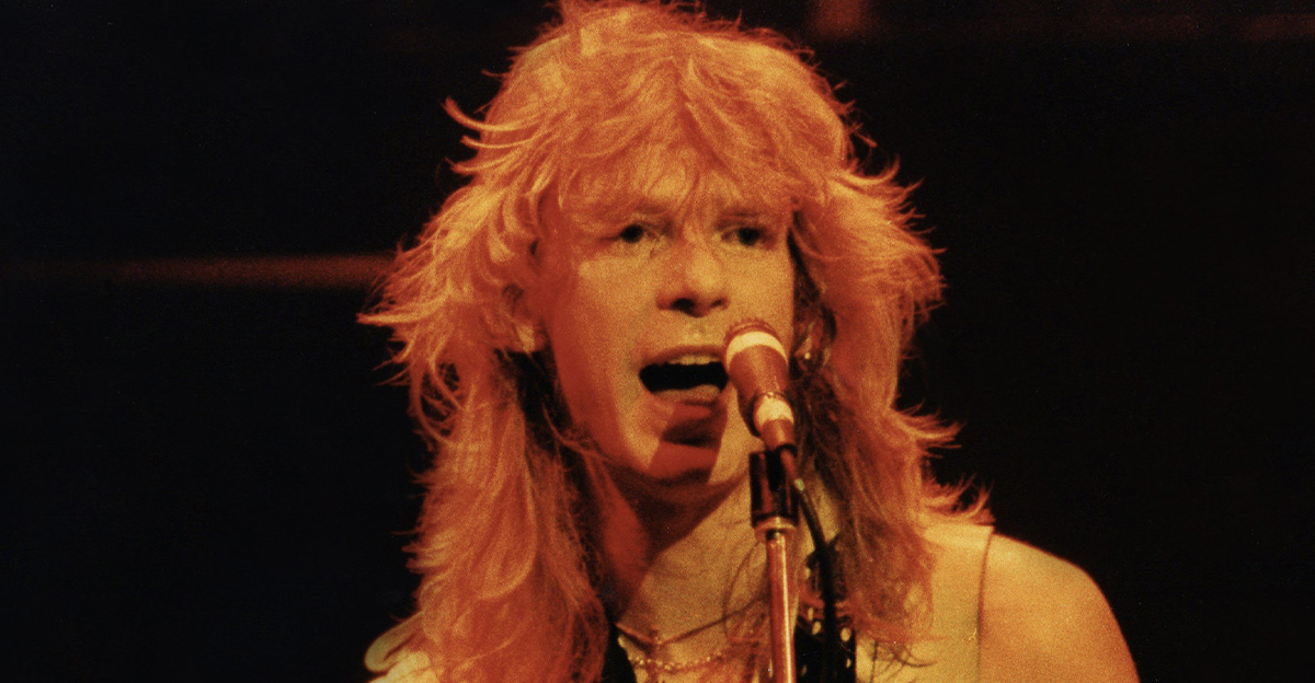 Def Leppard Perform At Hammersmith Odeon In 1983 LONDON, UNITED KINGDOM - DECEMBER 5: Steve Clark of Def Leppard performs on stage at Hammersmith Odeon, on December 5th, 1983 in London, England.