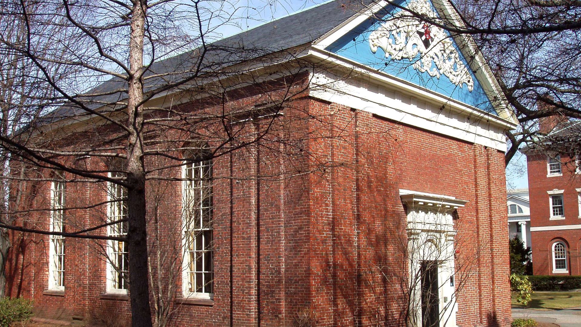 File:Holden Chapel, Harvard University.JPG