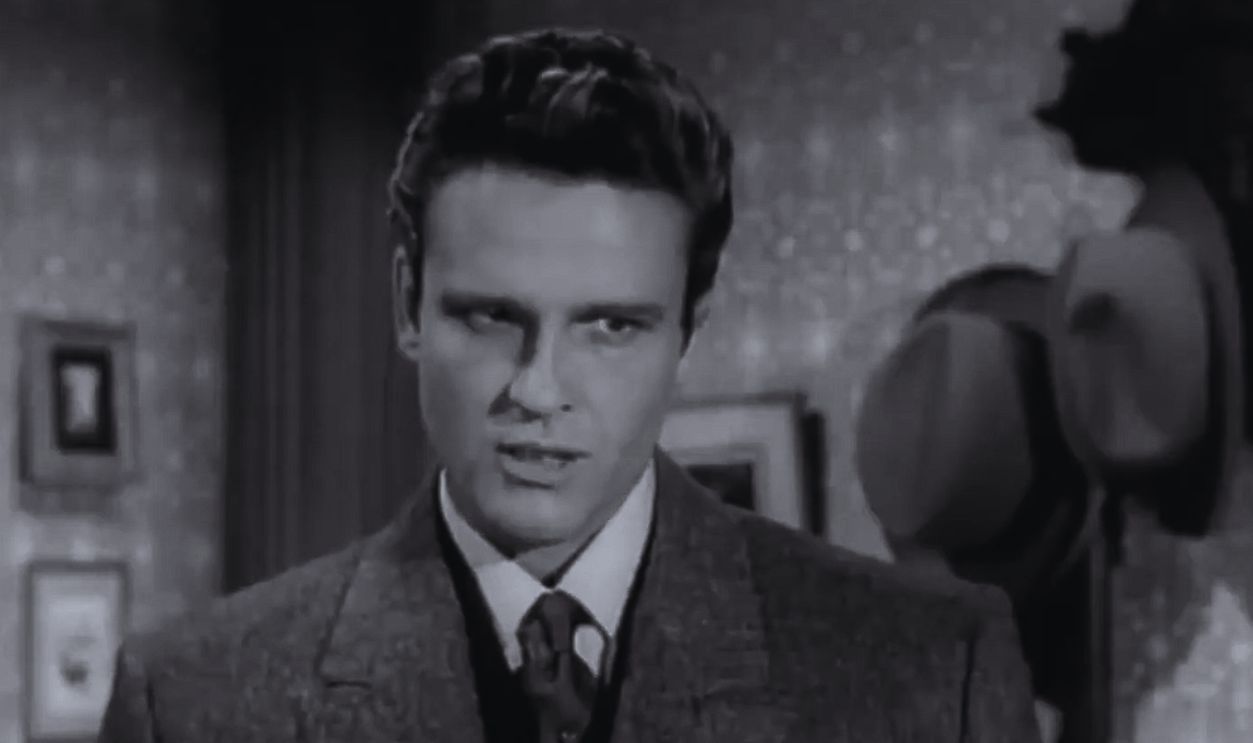 Screenshot from Pretty Boy Floyd (1960)