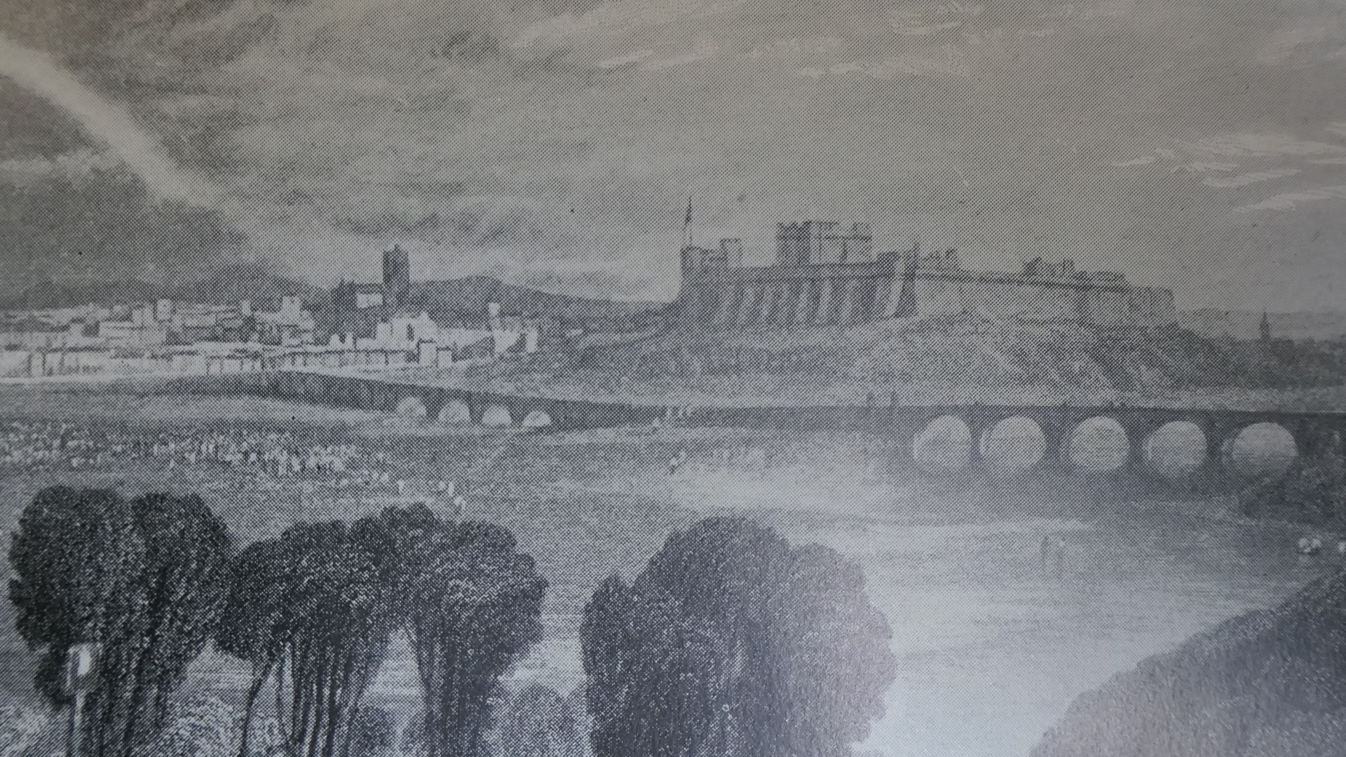 File:Carlisle Castle view.jpg