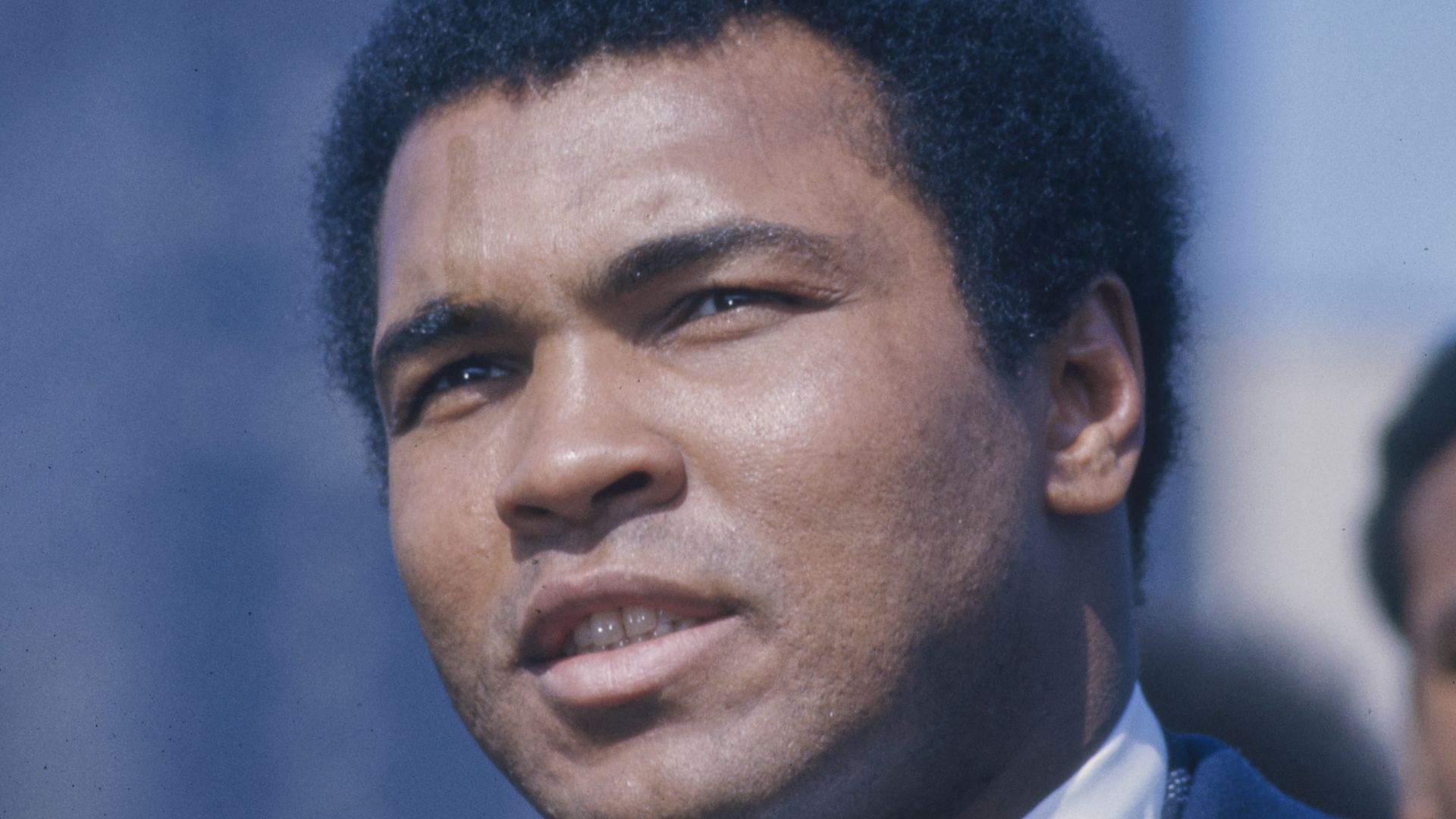 File:Muhammad Ali 1975.jpg