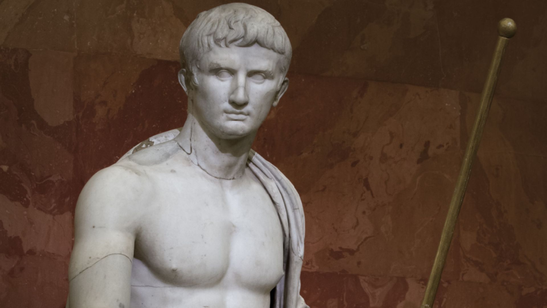 File:Statue of the Emperor Octavian Augustus as Jupiter (6).png