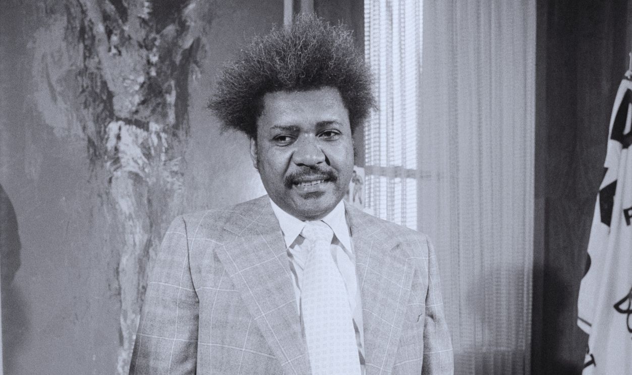   Gettyimages - 517436640, Don King Posing in Office
