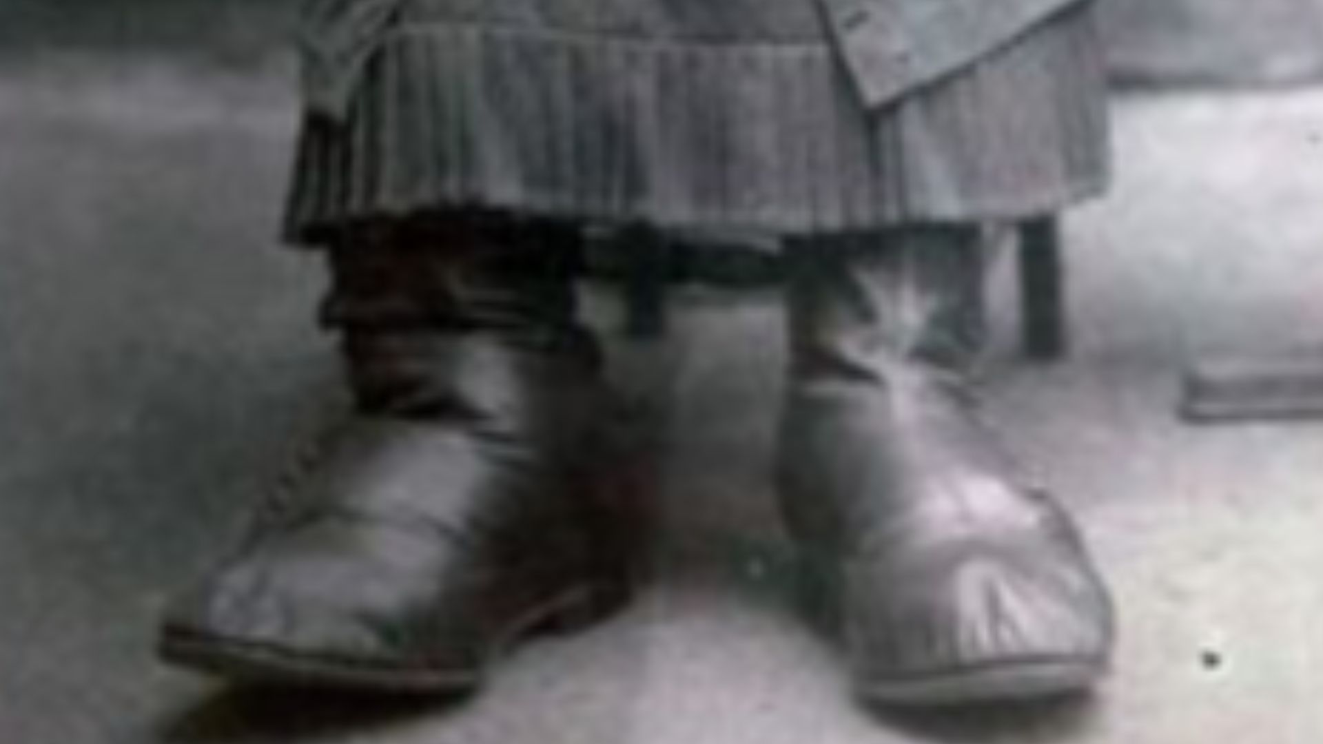 File:Fanny Mills Big Foot Girl.jpg