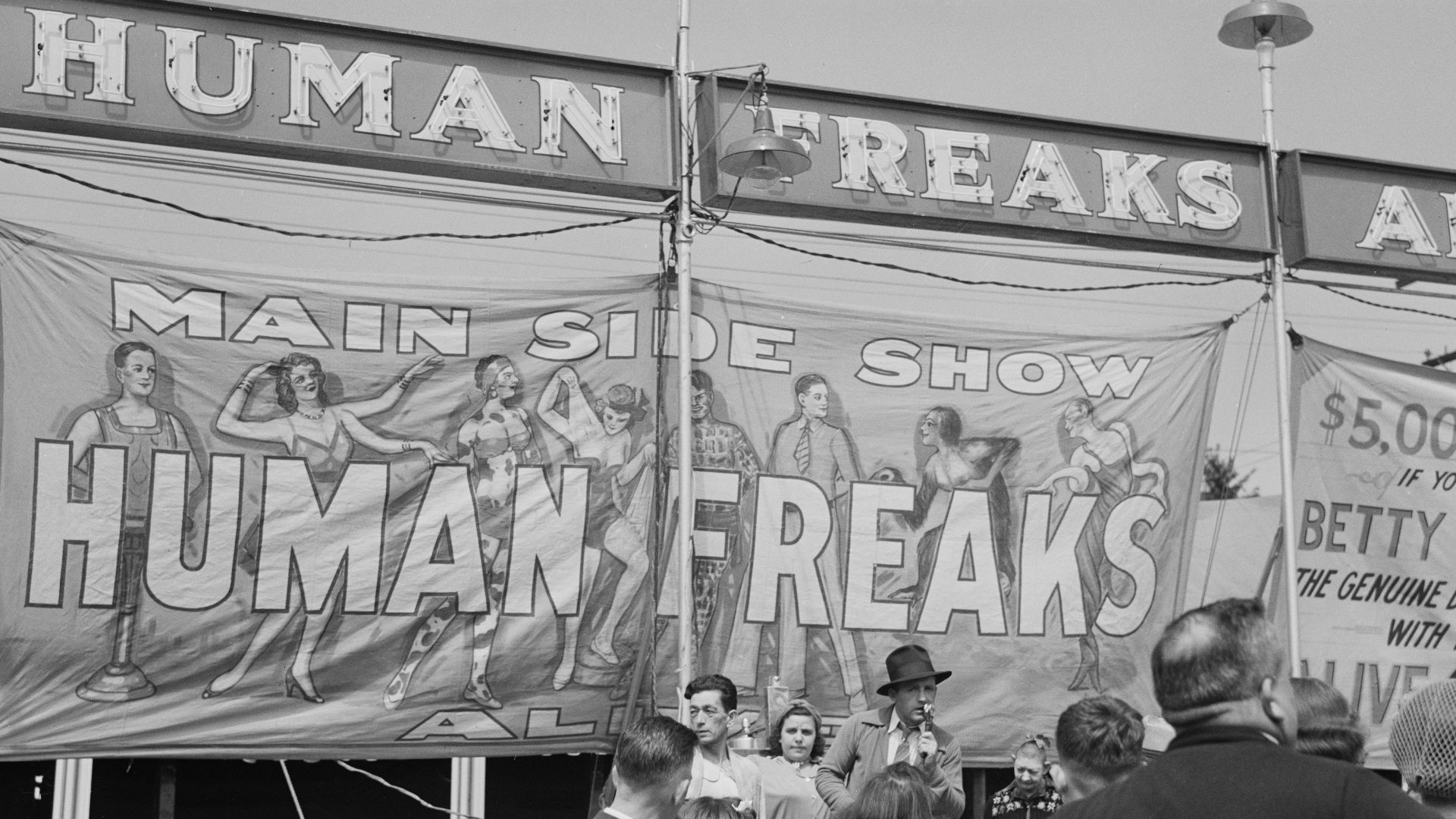 File:Freak show 1941.jpg