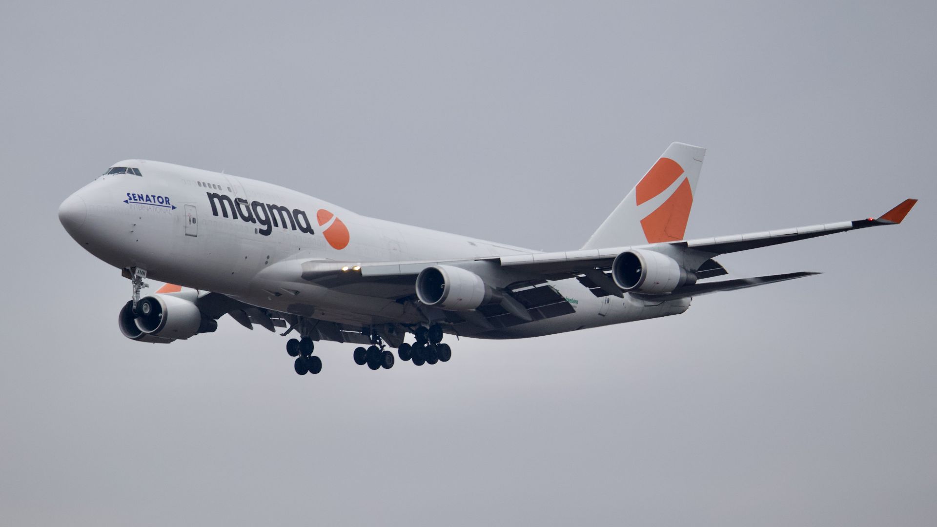 File:Magma Aviation Boeing 747-400BCF.jpg